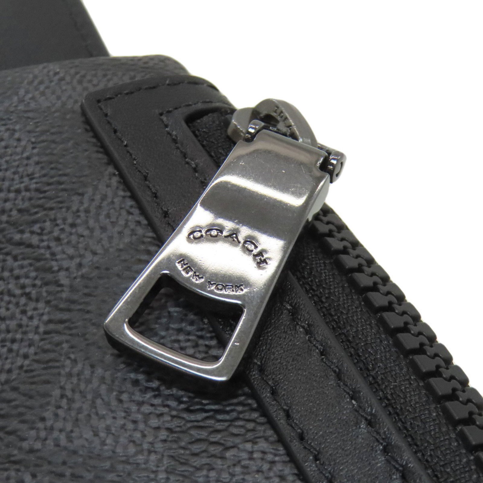 Coach sling bag pvc - 11
