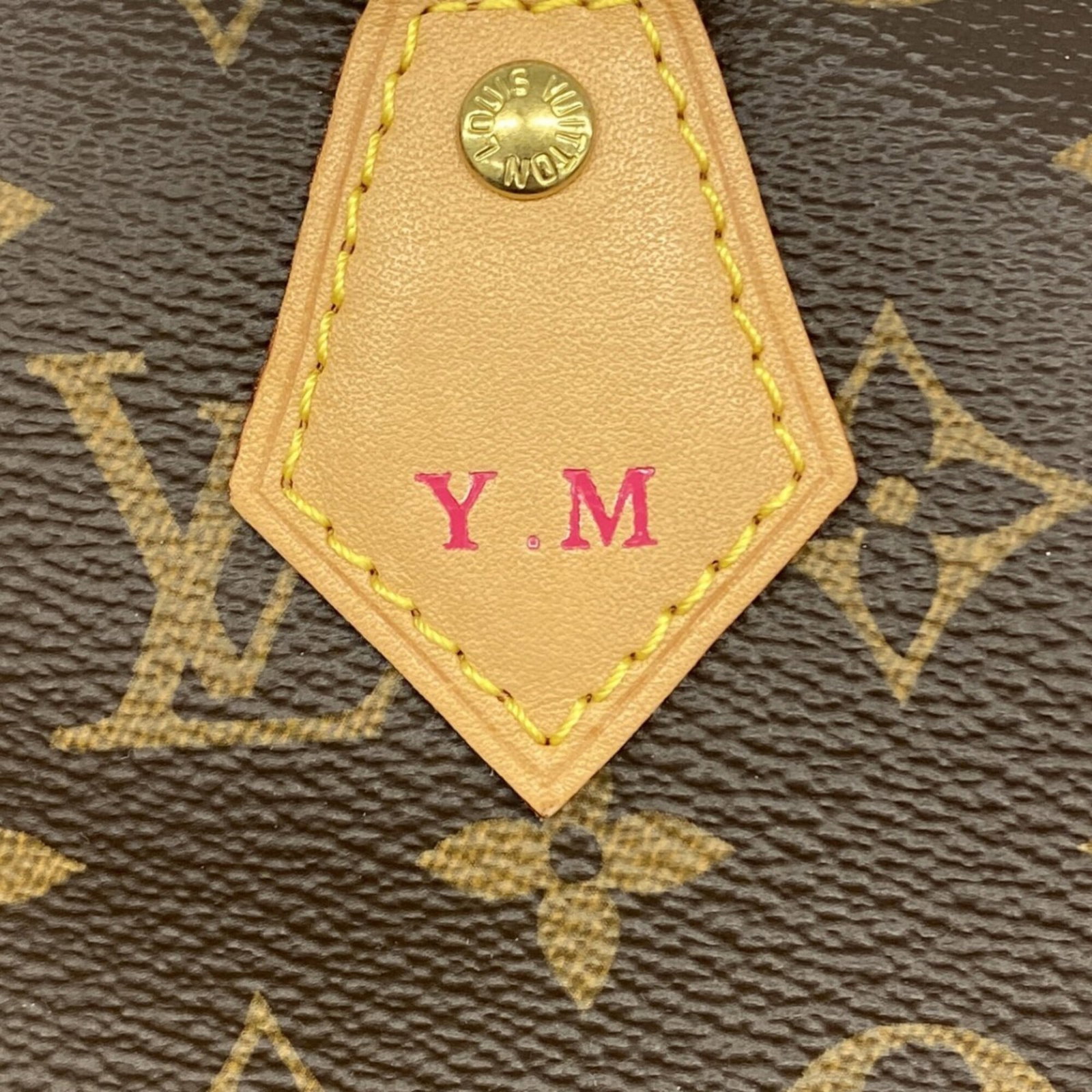 Handbag by Louis Vuitton - 6