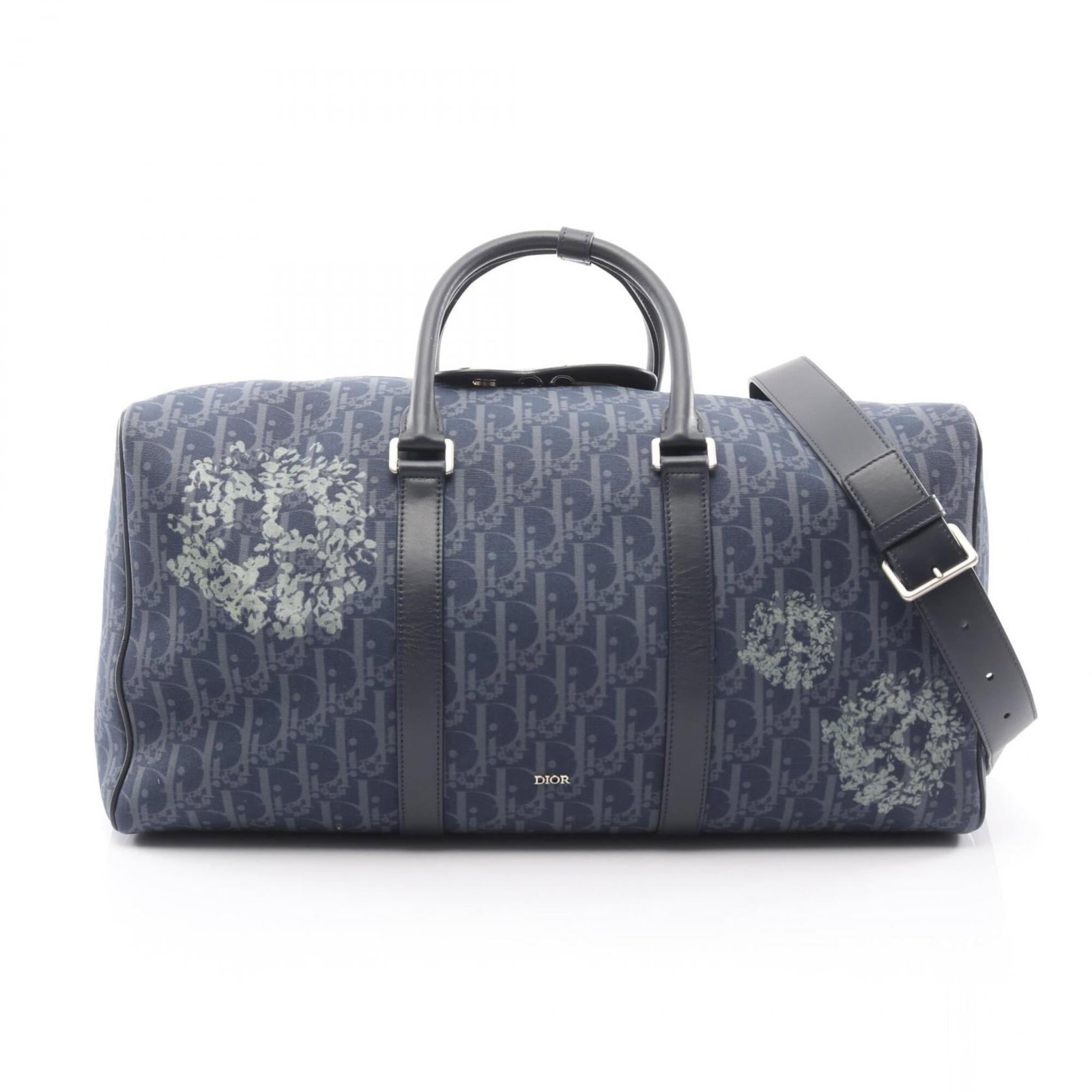 Boston bag canvas handbag leather Christian Dior: Boston bag canvas handbag leather Christian Dior Gray canvas and leather Boston bag from Christian Dior, featuring a classic design with subtle scratches and dirt from previous use. The bag measures 2