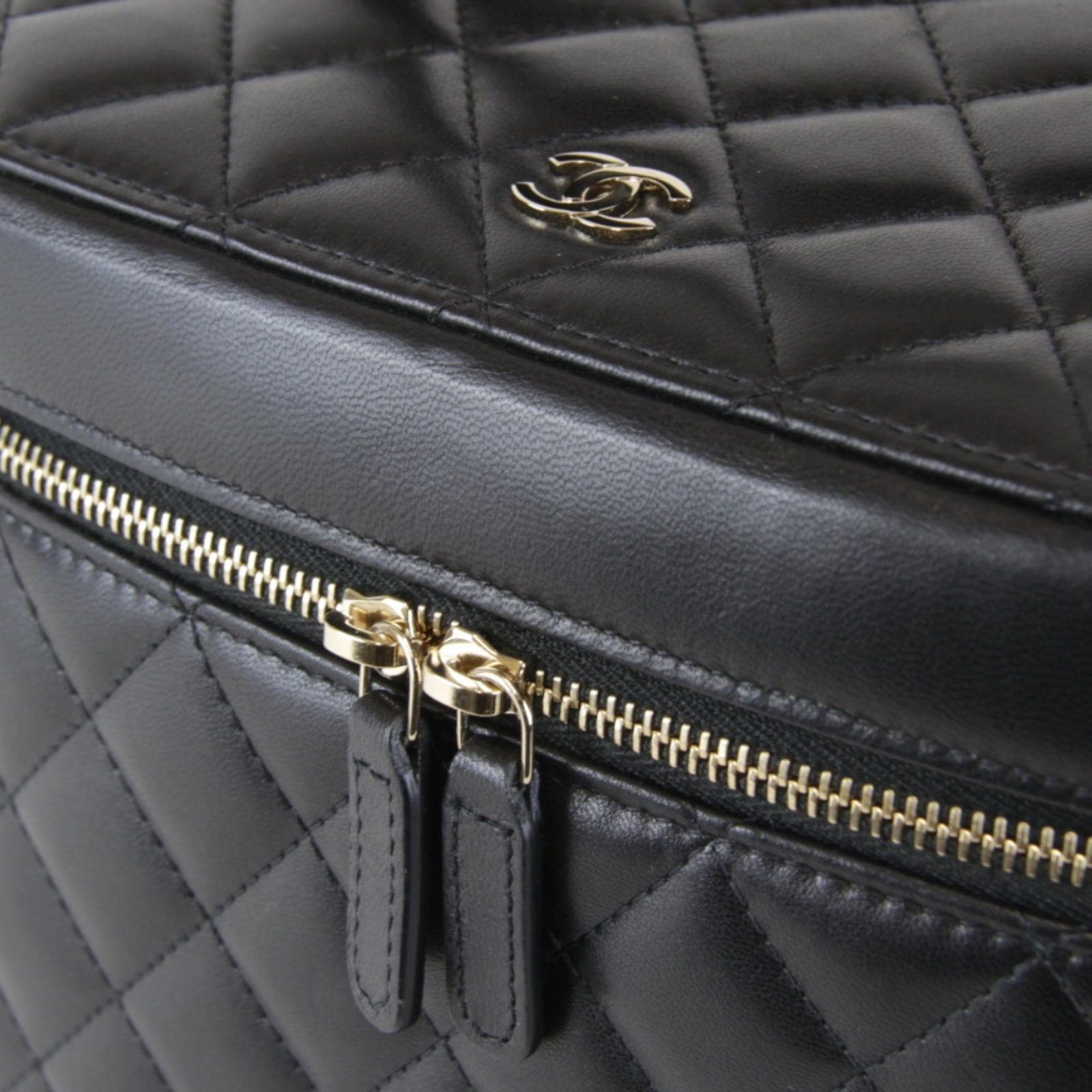 Chanel Bag Leather - 10