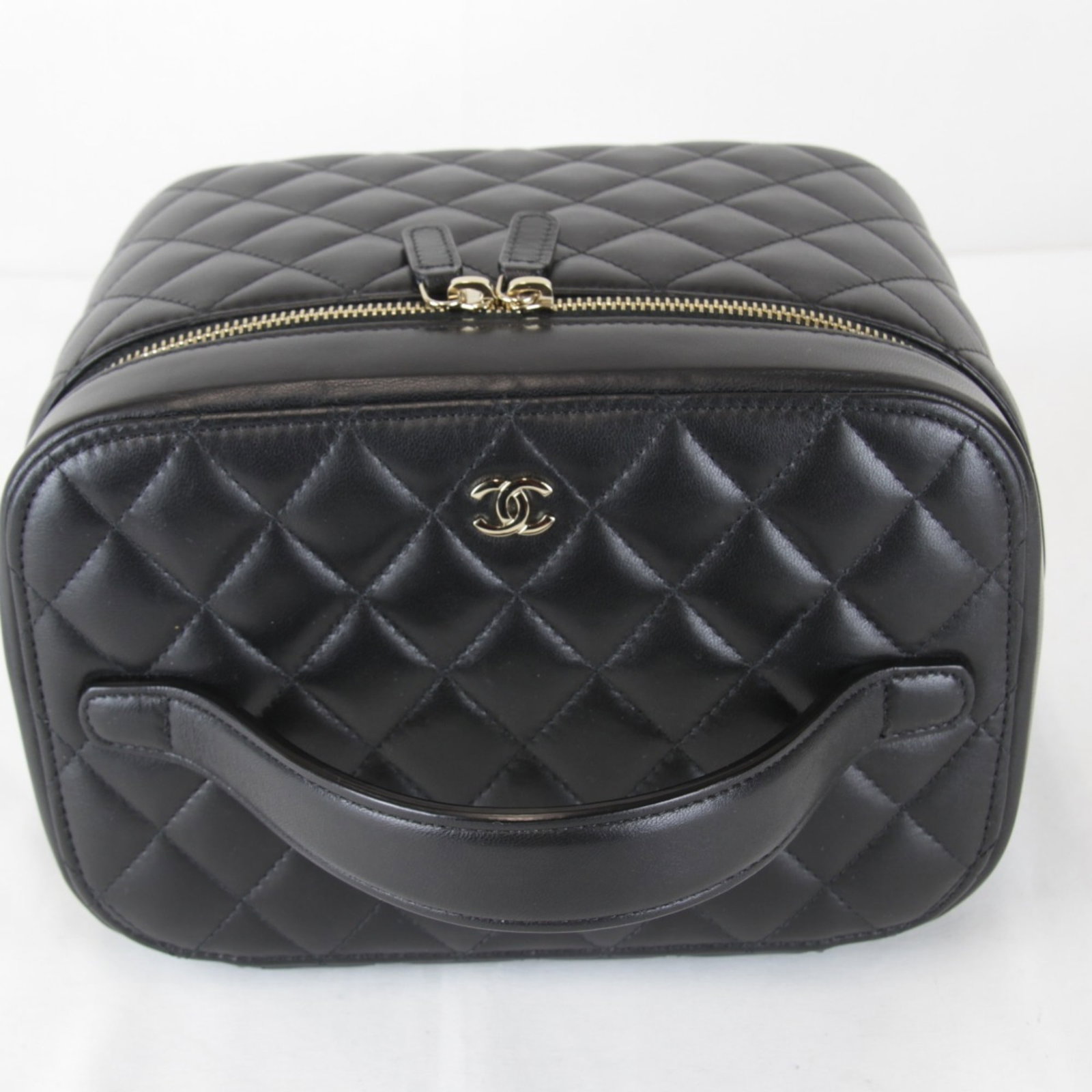 Chanel Bag Leather - 8