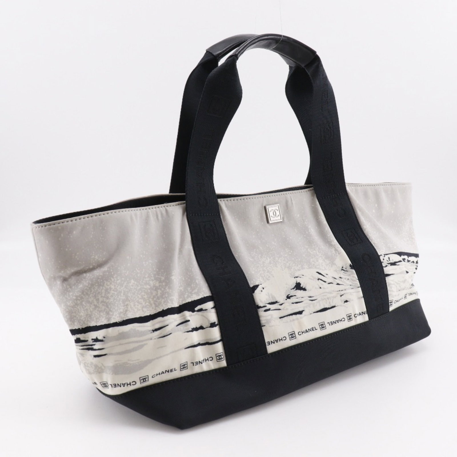 Nylon Handbag Chanel - 3