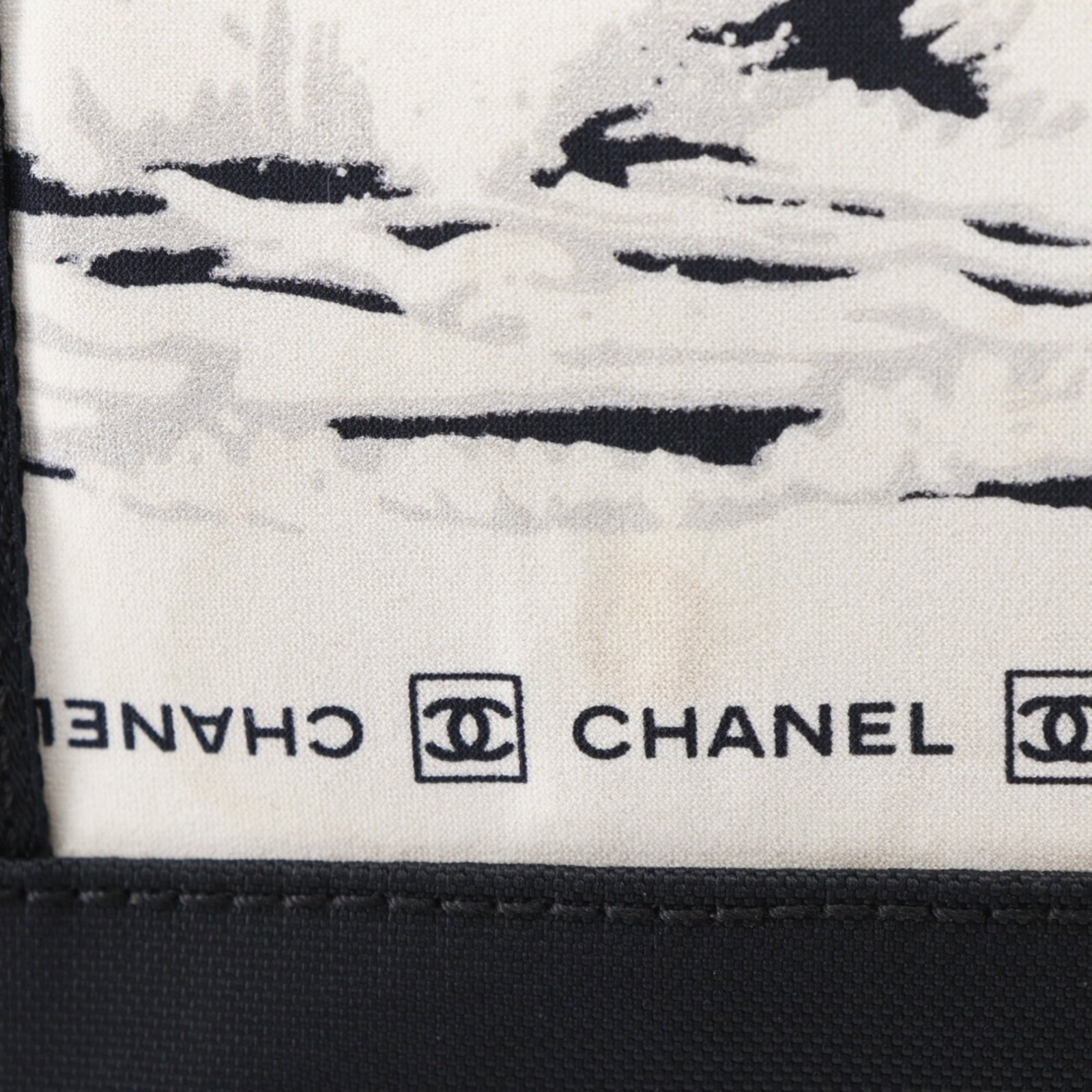 Nylon Handbag Chanel - 9