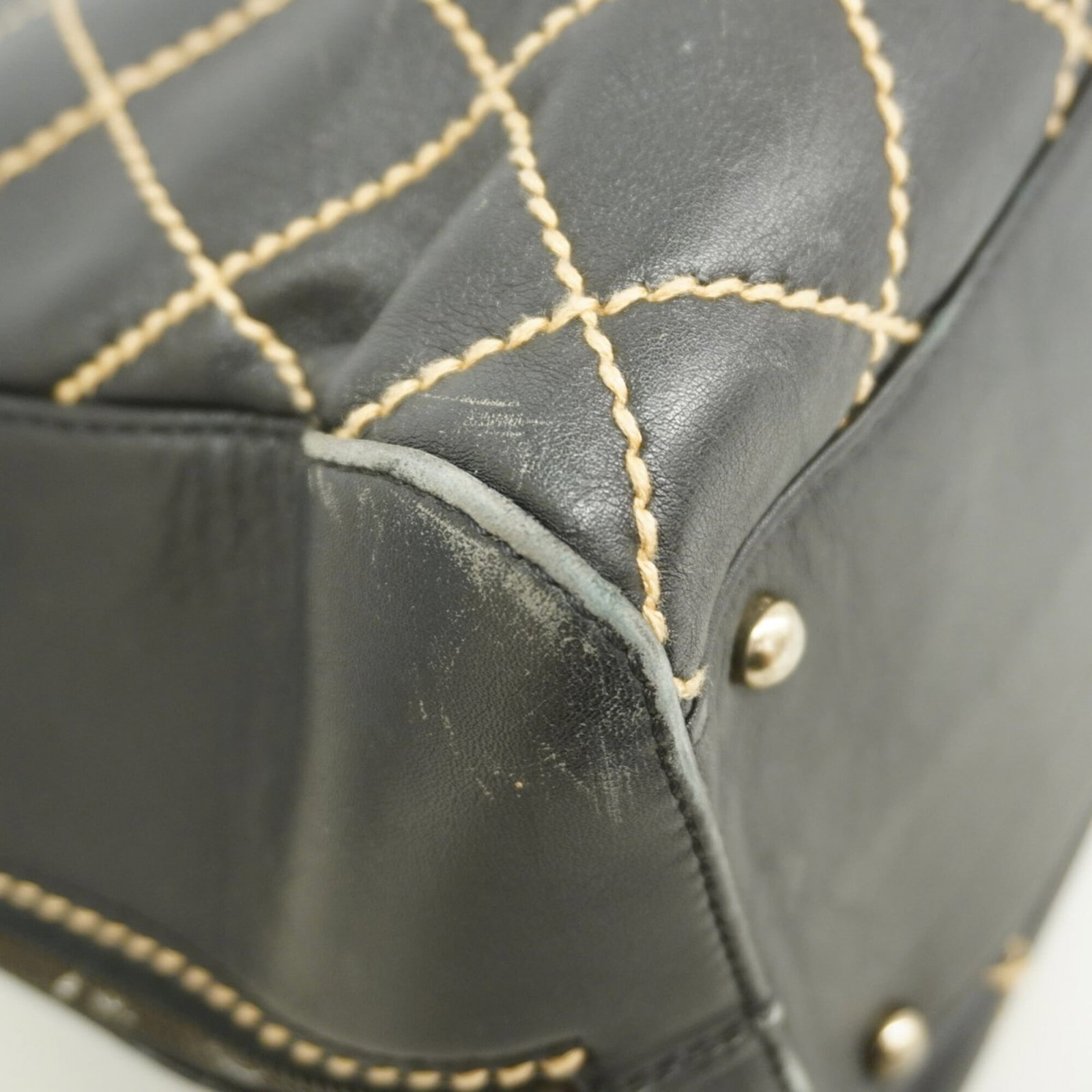 Chanel Handbag Leather - 6