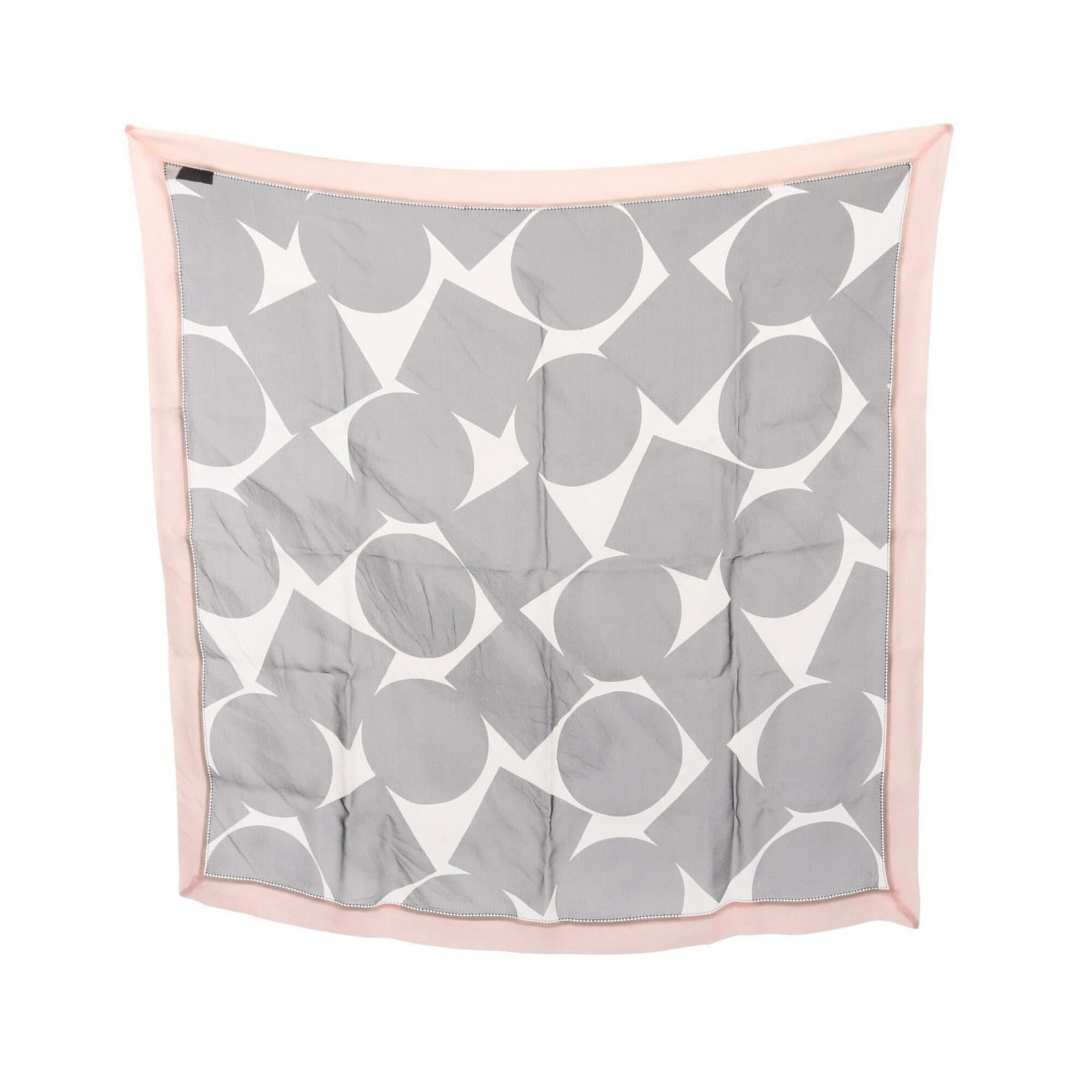 Silk Louis Vuitton Scarf: Silk Louis Vuitton Scarf Silk Louis Vuitton Scarf in Black, Pink, or White. Made from high-quality silk, this 65cm x 65cm scarf features a classic design with a few traces of usage visible. With some 