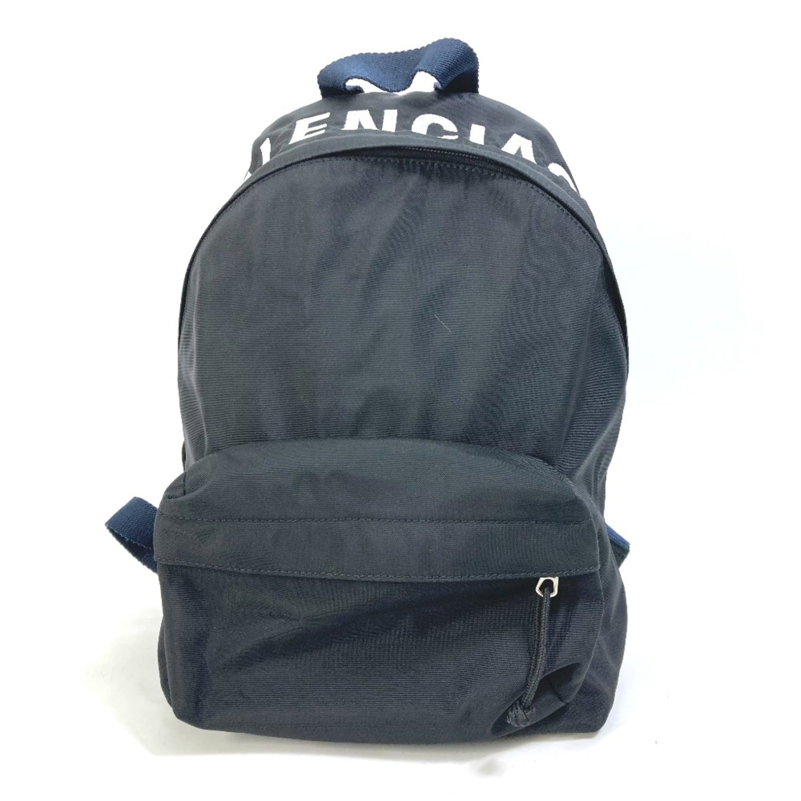 Backpack Cloth from Balenciaga: Backpack Cloth from Balenciaga Black Balenciaga Backpack Cloth in excellent condition, featuring a classic design with a subtle wear from previous use. The cloth material has some minor scratches and 