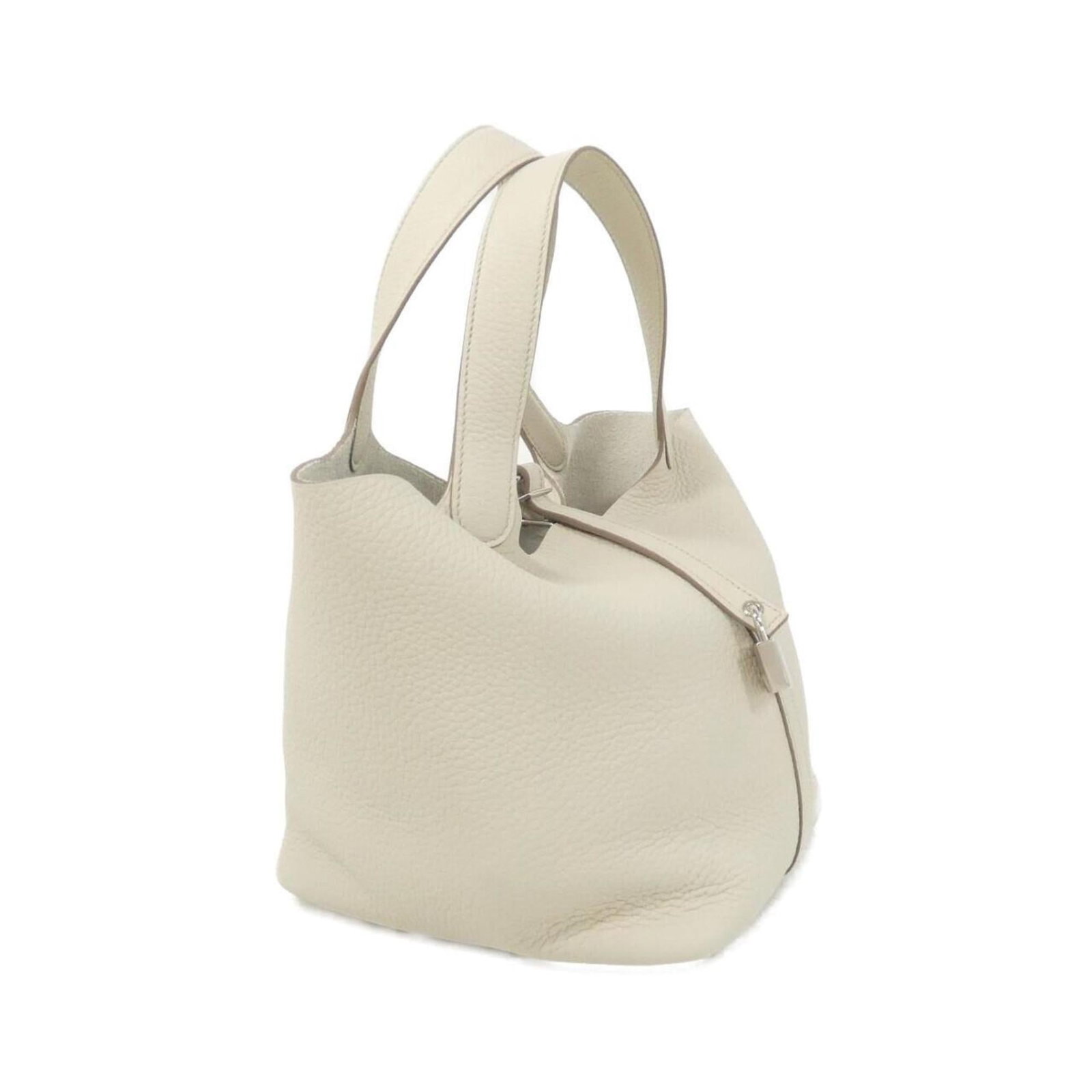 Clemence Leather Hermes Taurillon Handbag: Clemence Leather Hermes Taurillon Handbag Taurillon Clemence Leather Handbag from Hermes, featuring a classic design with a white finish, measuring 23cm x 22cm x 18cm. This pre-owned handbag shows som