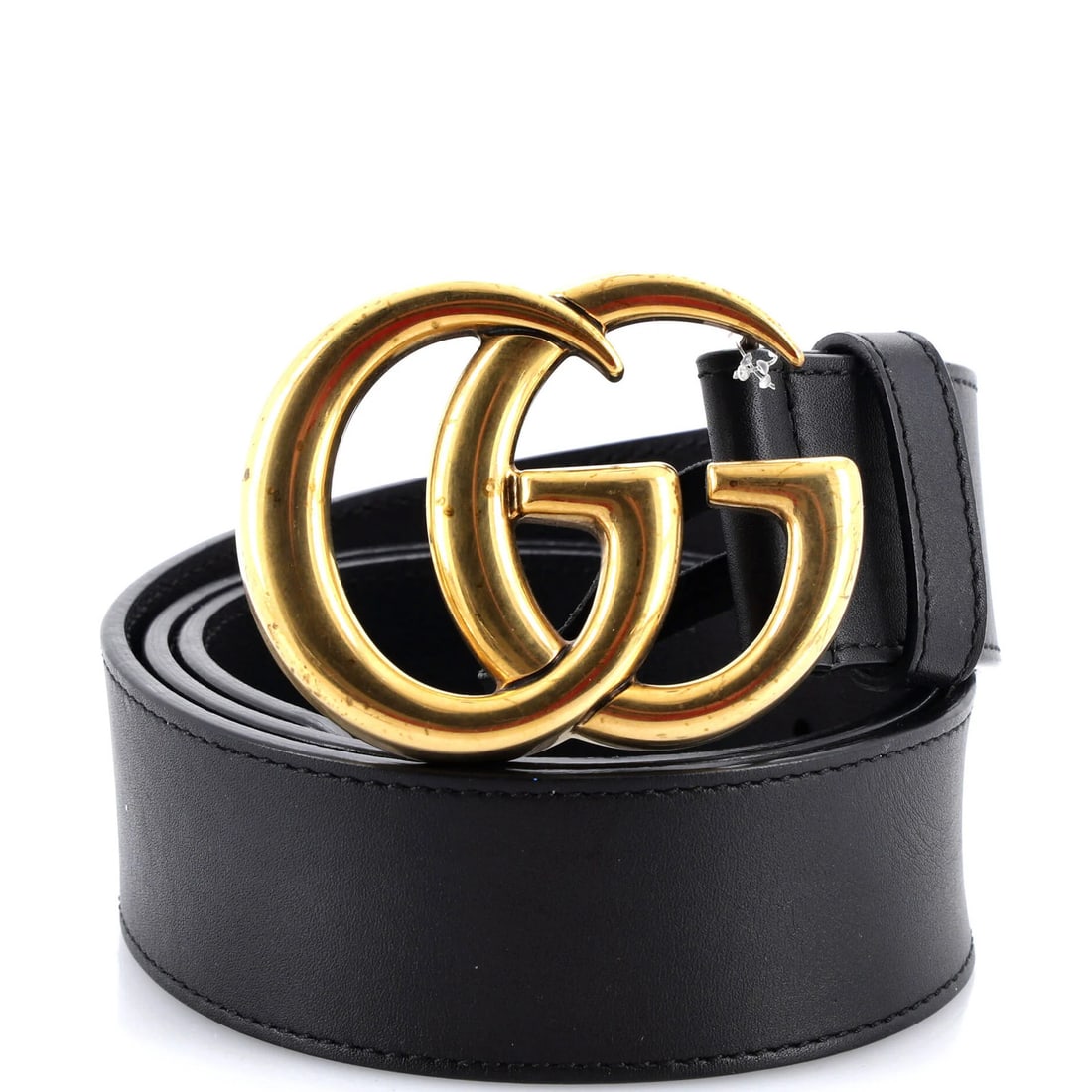 Gucci wide leather belt Marmont GG: Gucci wide leather belt Marmont GG Black Gucci Marmont GG wide leather belt with gold hardware, featuring a classic design and signature logo. The belt measures 32" in length and has a width of 1.5". 