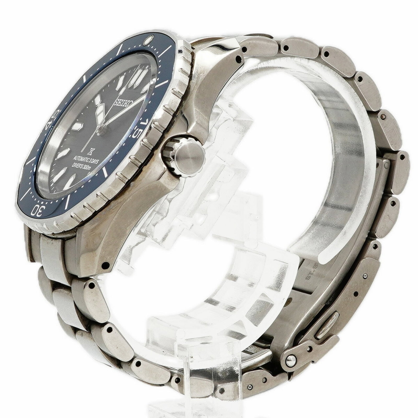 Seiko Wristwatch - 2