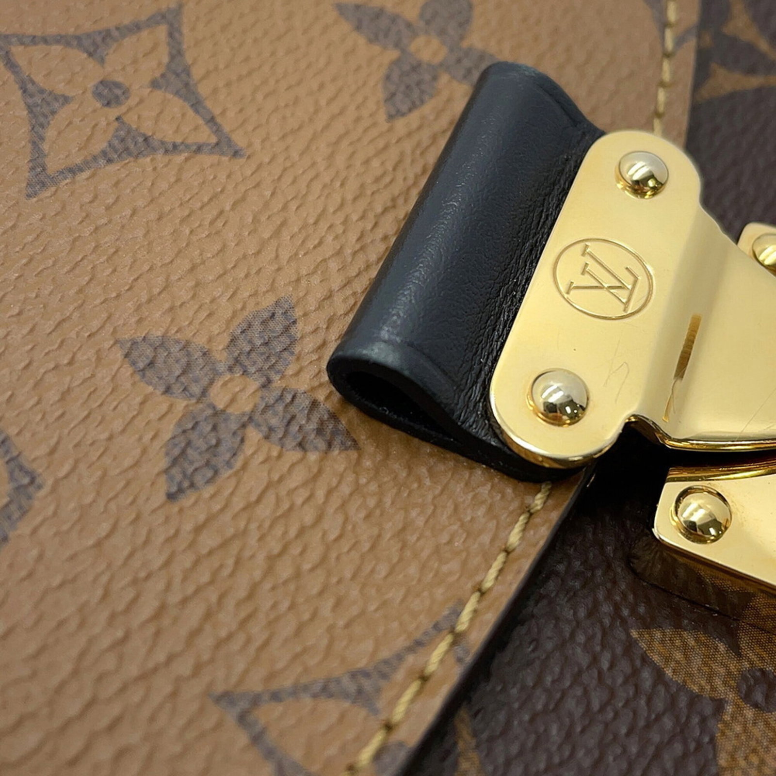 Shoulder Bag Louis Vuitton Monogram Reverse Monogram - 8