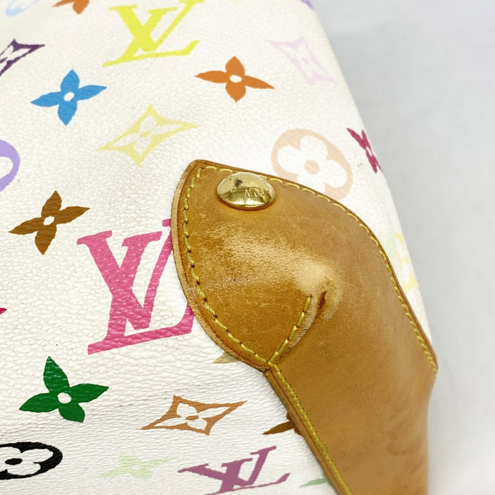 Handbag by Louis Vuitton - 6
