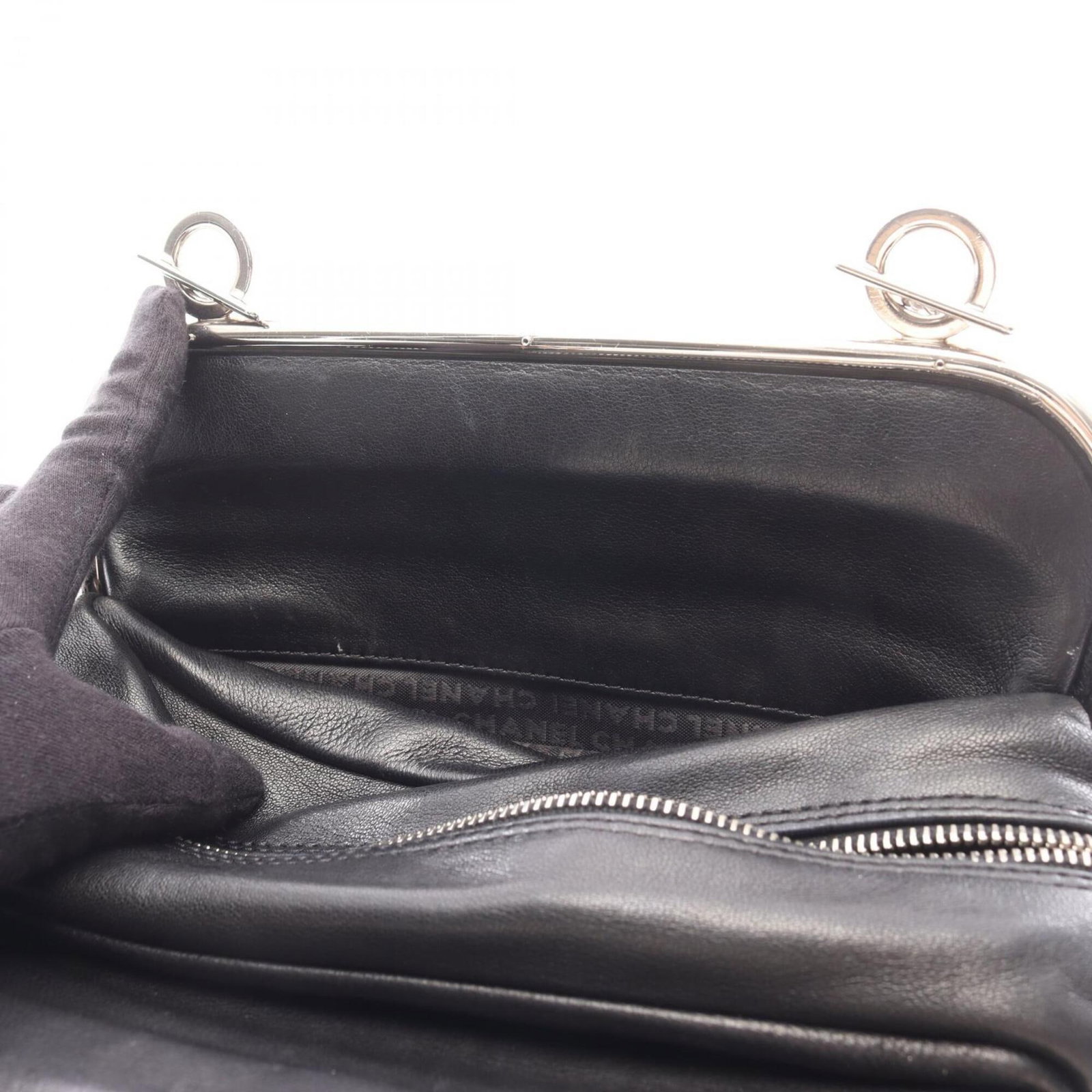 Chanel Handbag Leather - 6