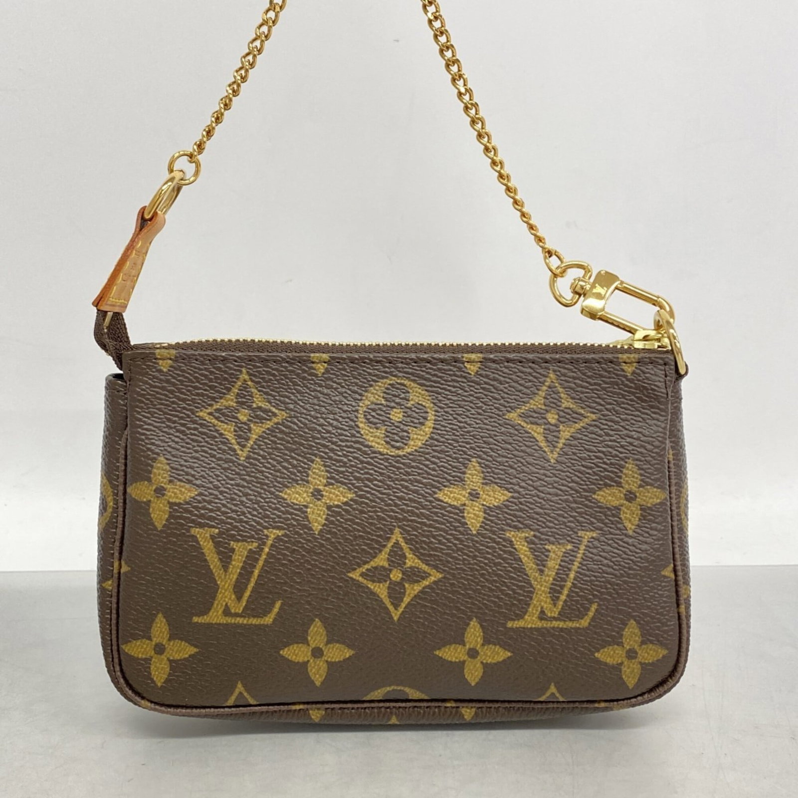 Louis Vuitton Pouch - 6
