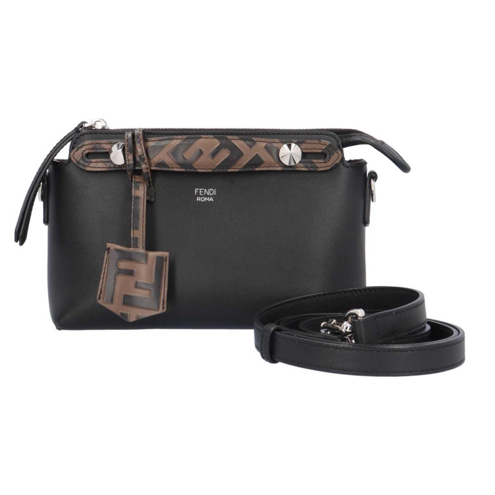 Fendi Shoulder Bag Leather: Fendi Shoulder Bag Leather Black and Brown Fendi Shoulder Bag Leather for Sale. This used shoulder bag features high-quality leather with traces of usage, scratches, and dirt, giving it a worn-in