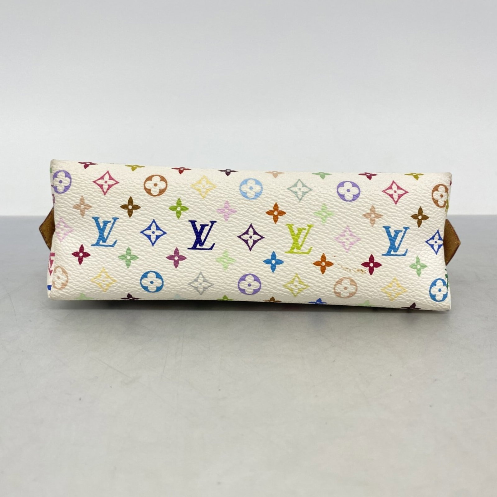Louis Vuitton Pouch - 3