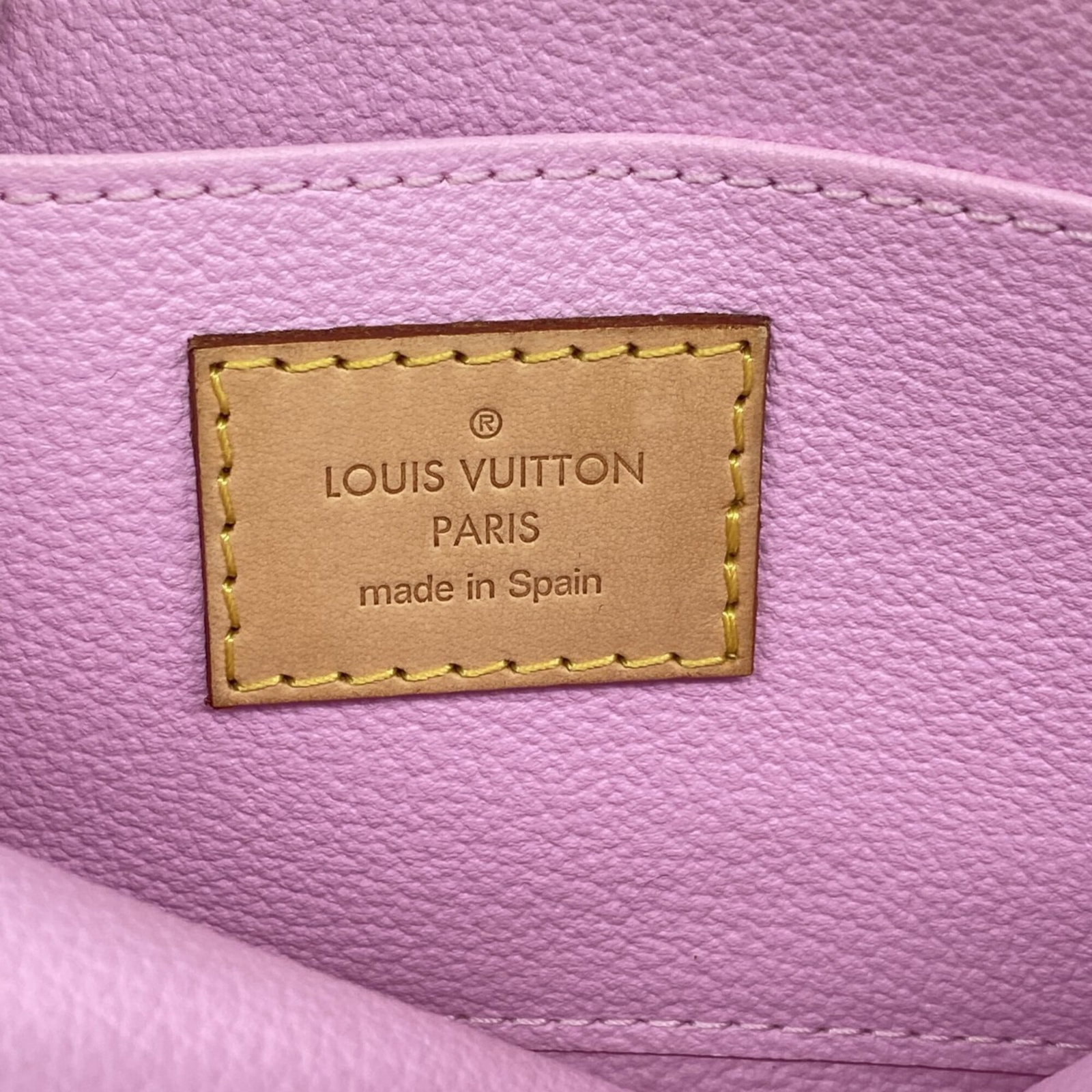 Louis Vuitton Pouch - 5