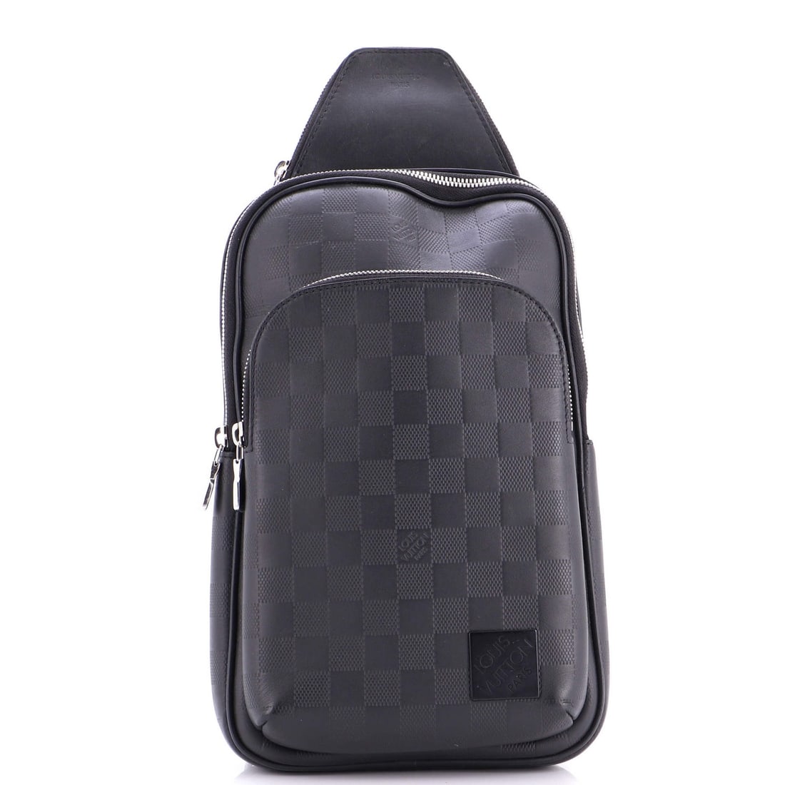 Damier Infini Leather Bag Sling Avenue Louis Vuitton: Damier Infini Leather Bag Sling Avenue Louis Vuitton Black Damier Infini Leather Cross Body Bag with Silver Hardware, featuring heavy scuffs throughout and minor discoloration on the exterior. The