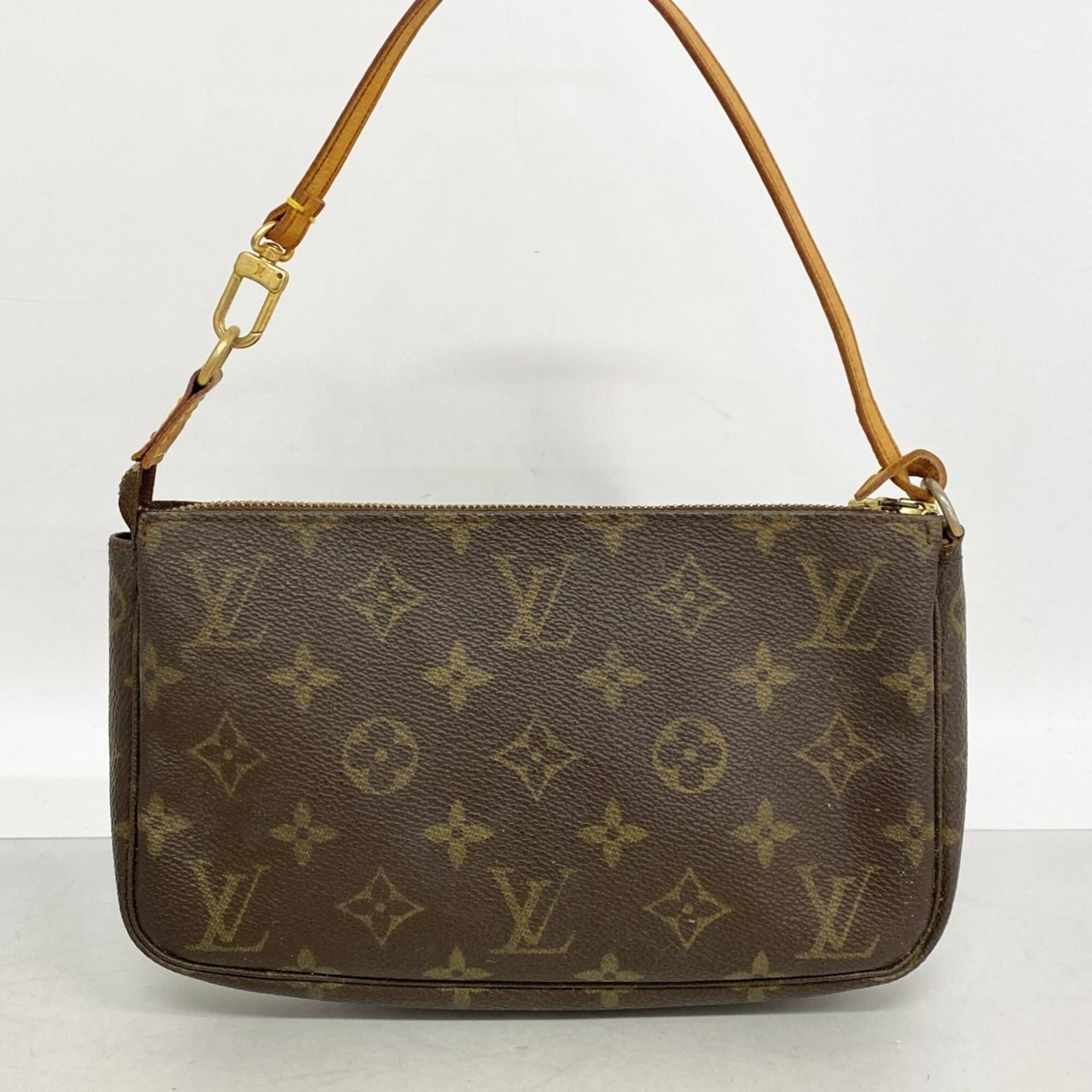 Louis Vuitton Pouch - 9