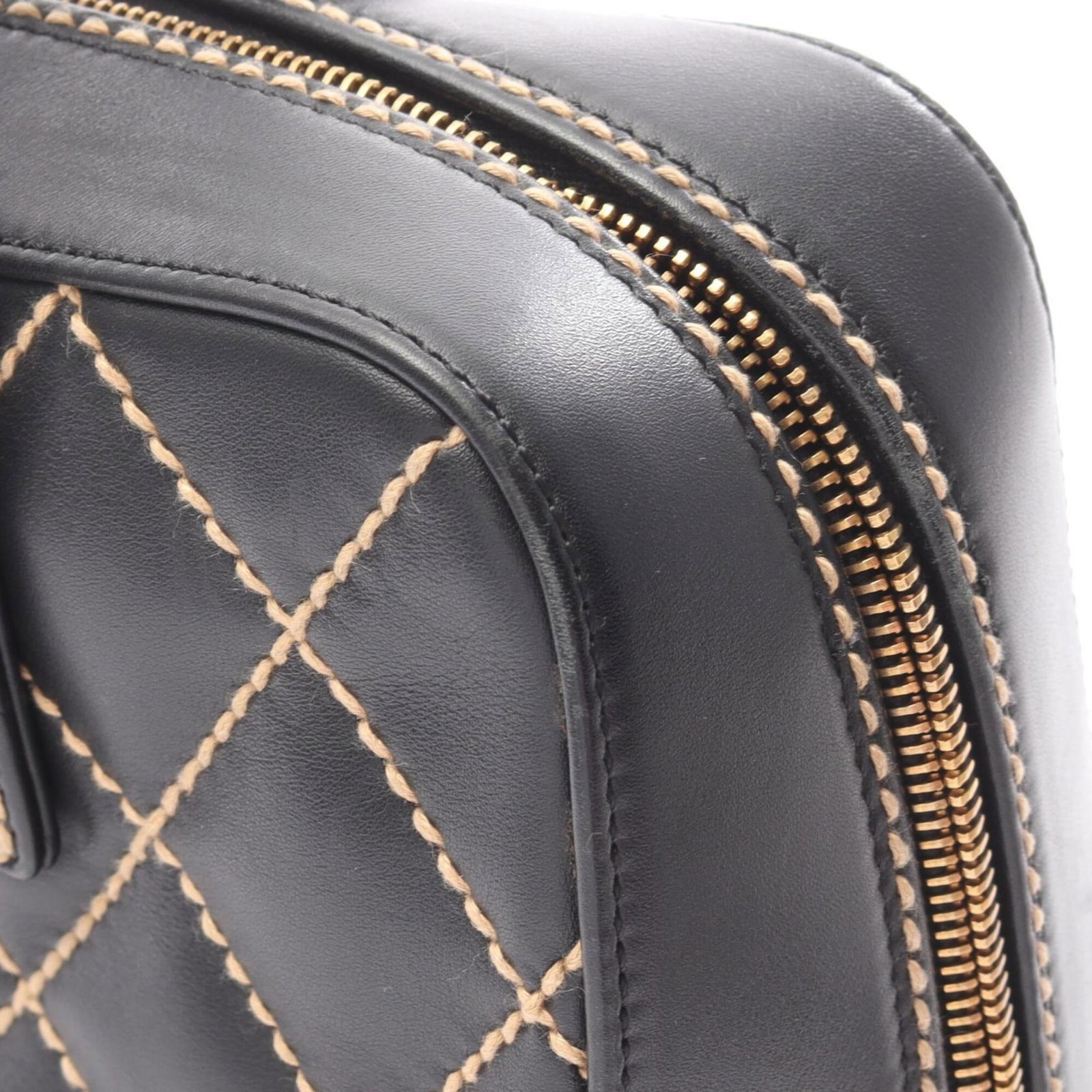 Chanel Handbag Leather - 14
