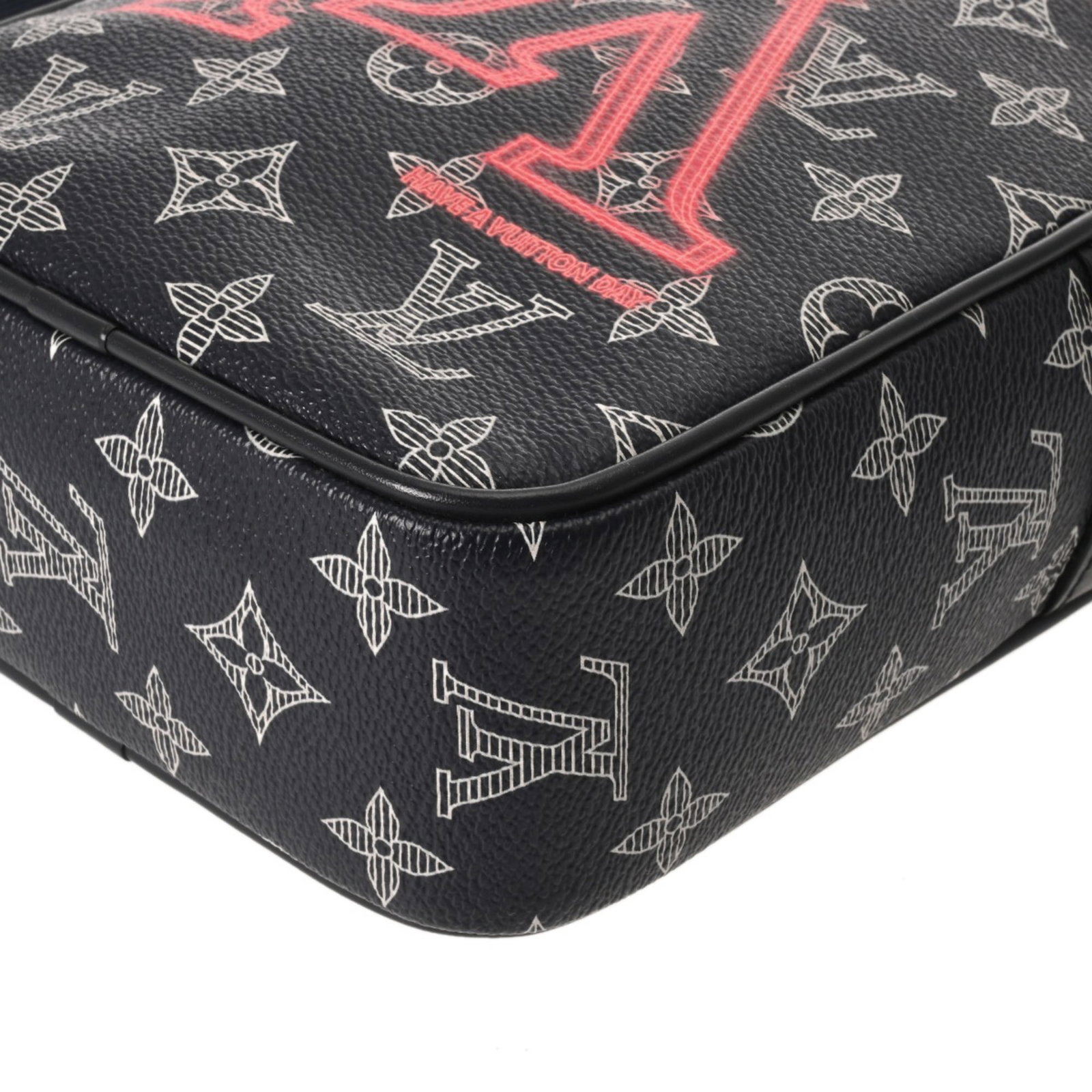 Shoulder Bag Monogram By Louis Vuitton - 8