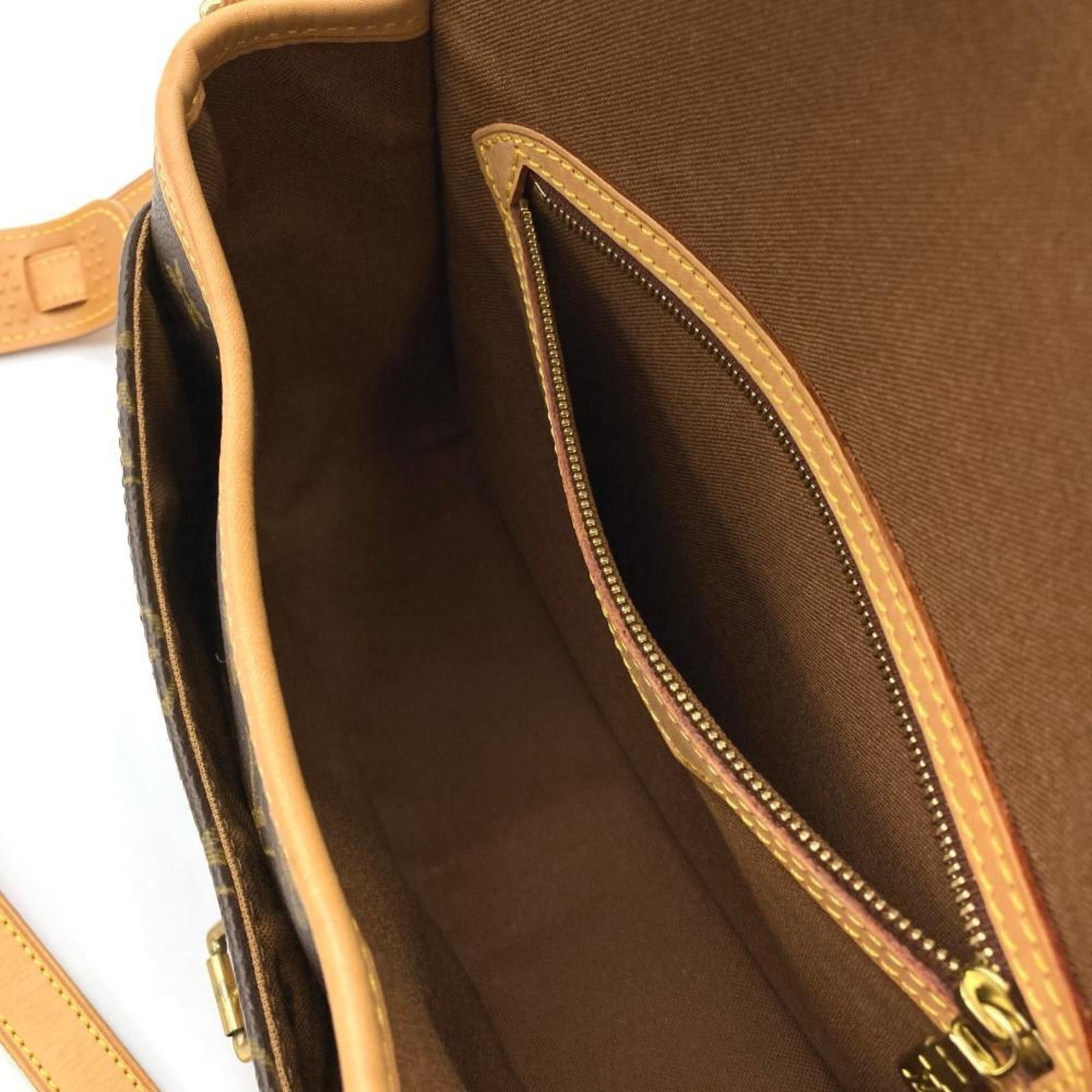 Shoulder Bag Monogram By Louis Vuitton - 10