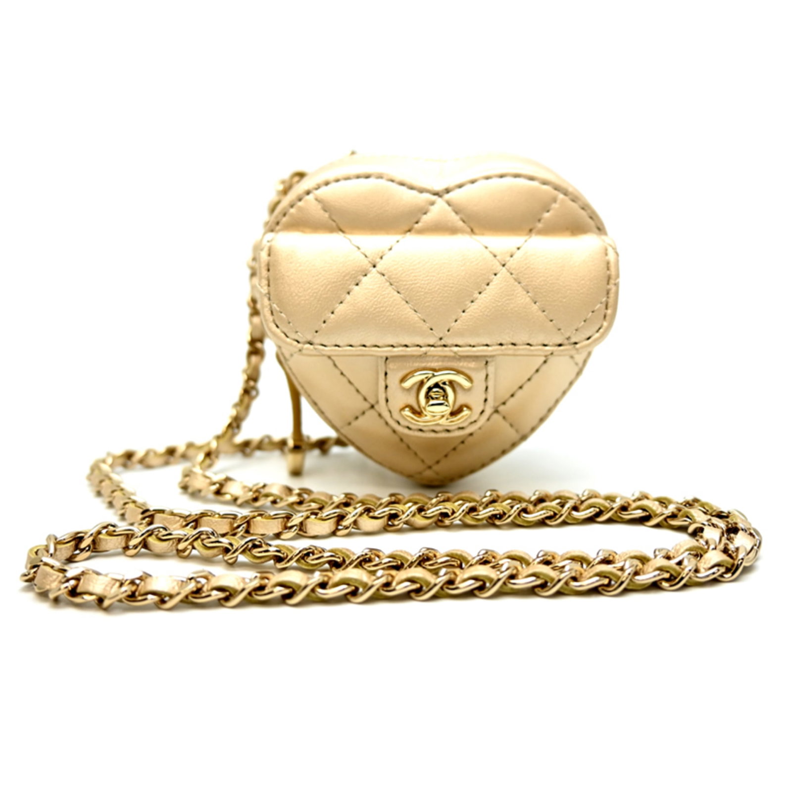 Shoulder bag leather Chanel: Shoulder bag leather Chanel The luxurious gold hardware and lambskin leather make this Chanel shoulder bag a stylish accessory. Measuring just 8cm x 8cm x 4cm, it's the perfect compact companion for