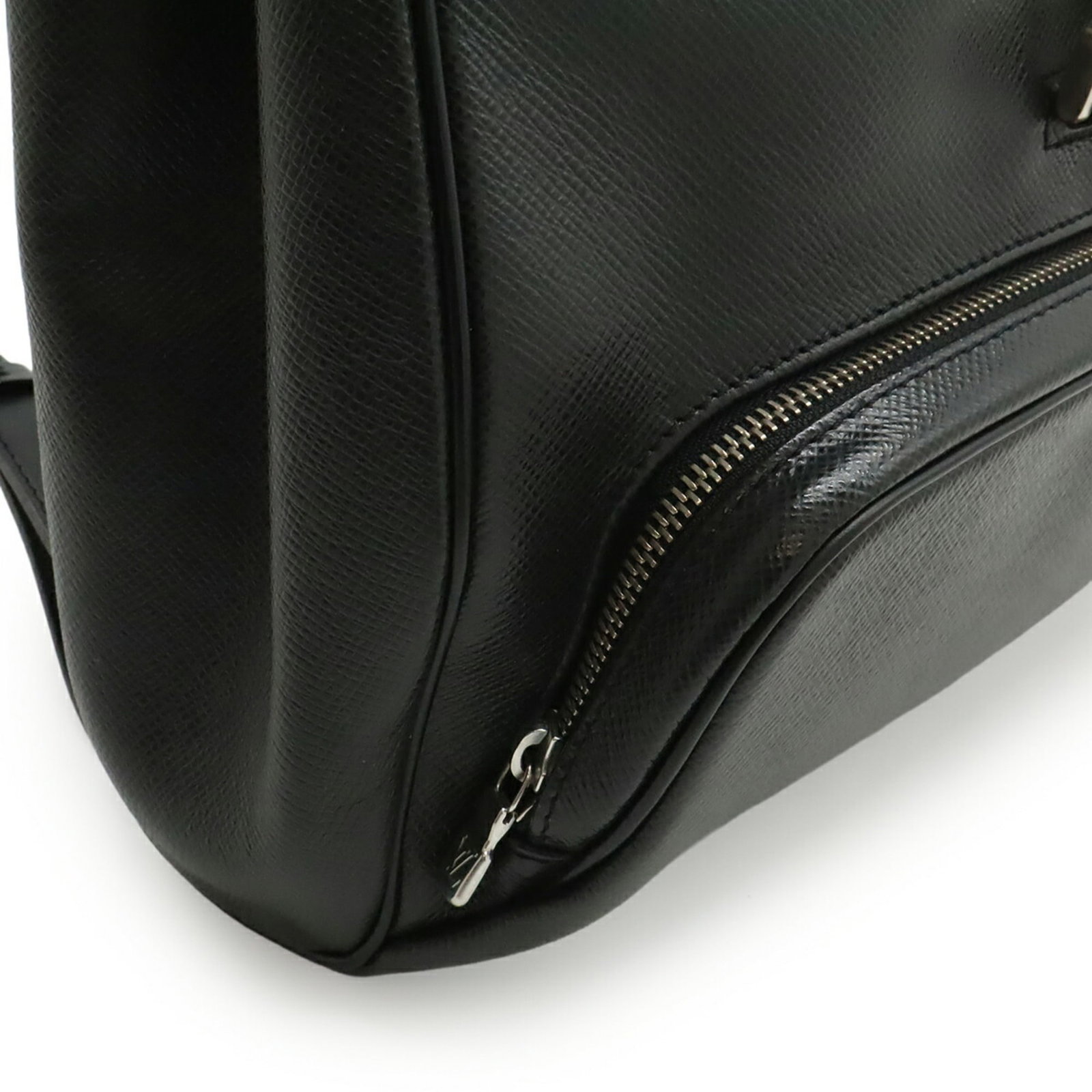 Backpack Taiga Leather Louis Vuitton - 10