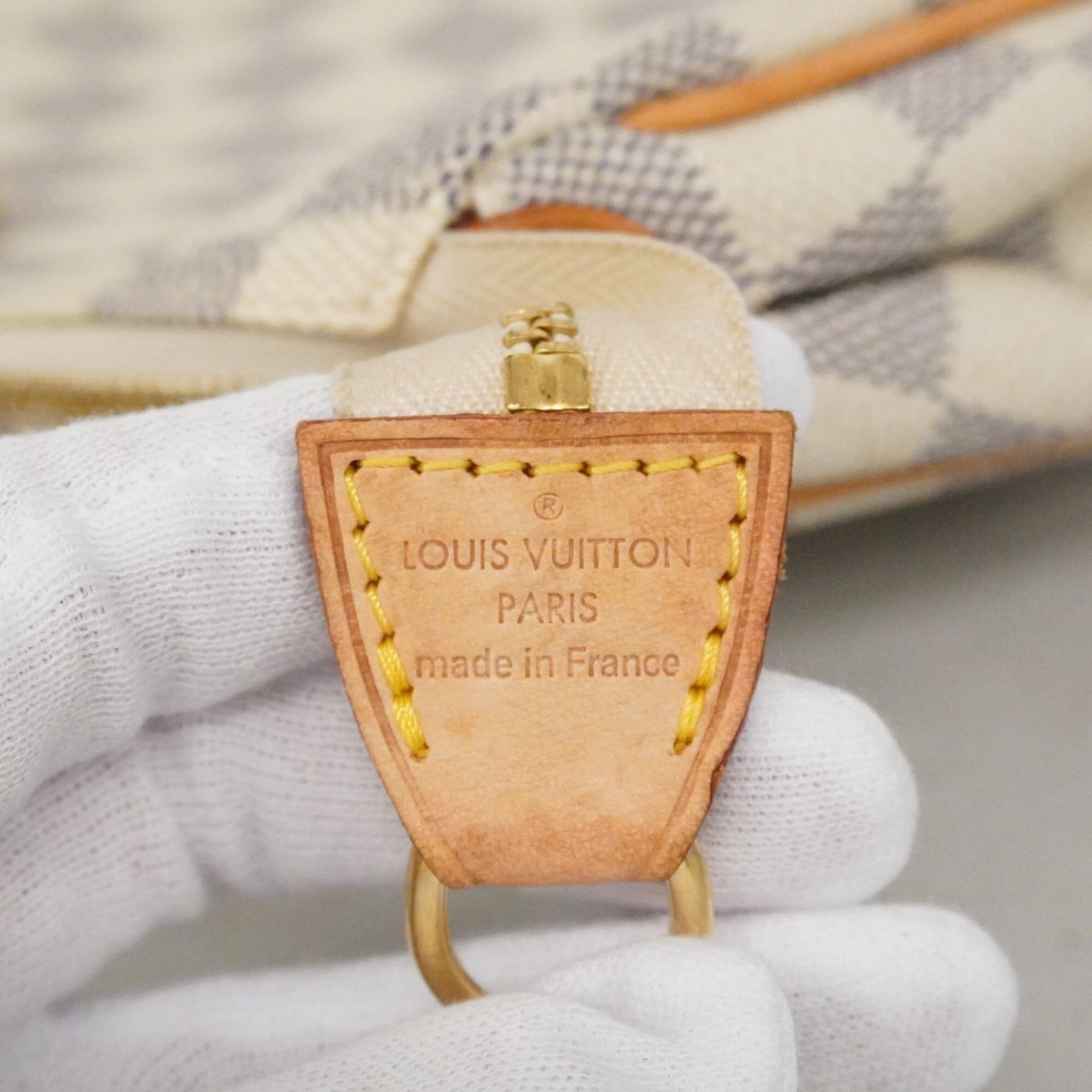 Handbag by Louis Vuitton - 5