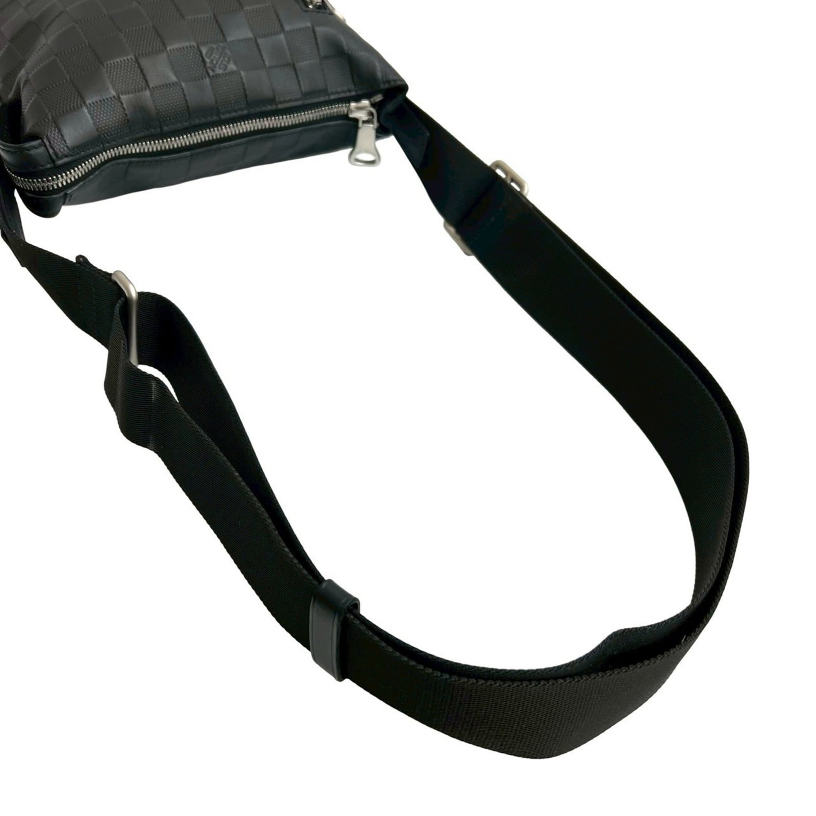 Shoulder Bag Leather Vuitton Louis - 4