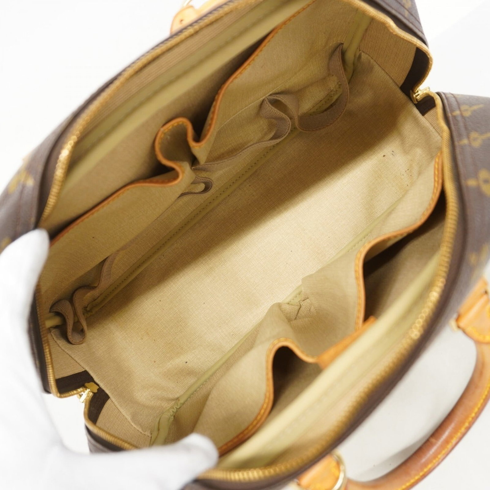 Handbag by Louis Vuitton - 4