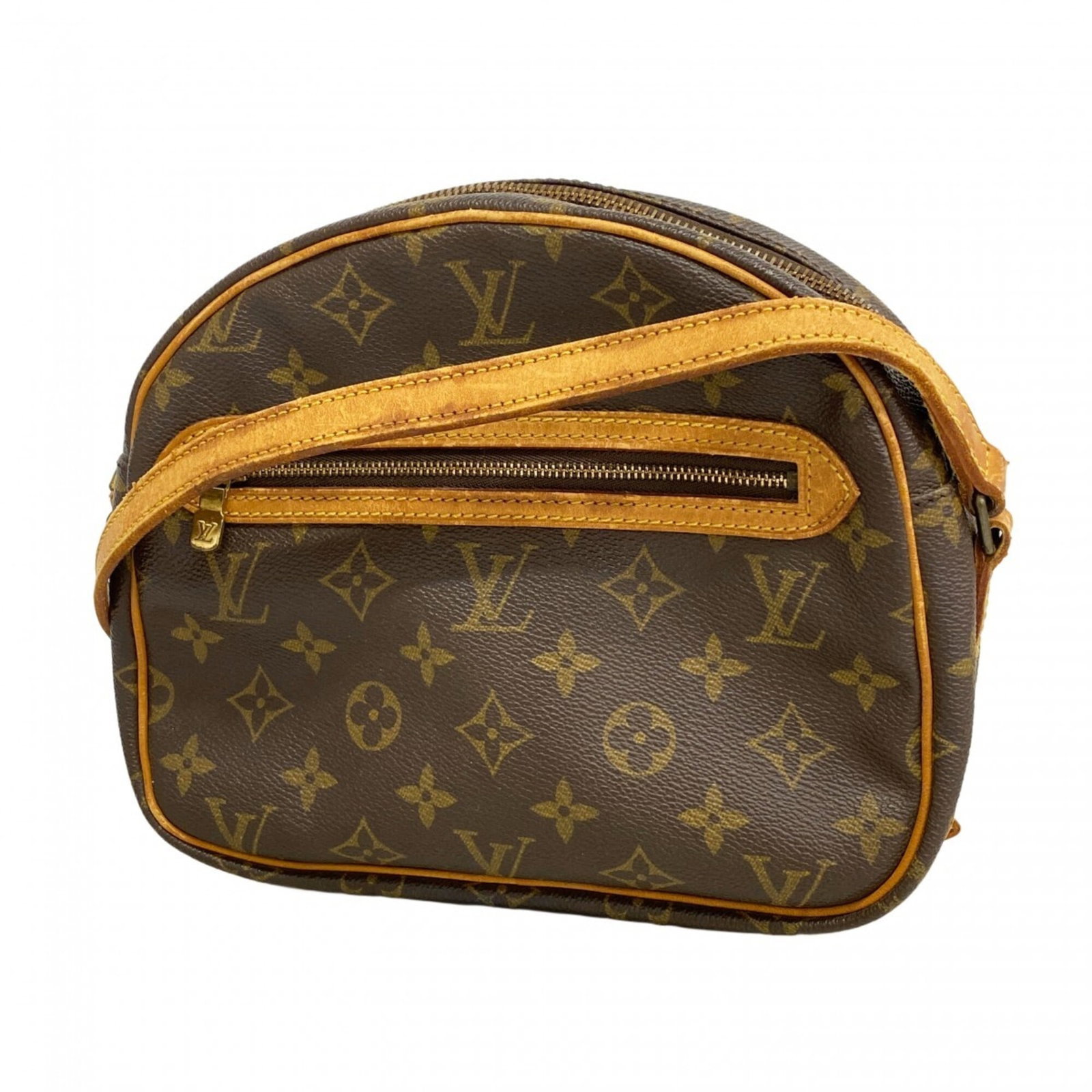 Shoulder Bag of Louis Vuitton: Shoulder Bag of Louis Vuitton Brown Louis Vuitton shoulder bag with classic design, 19cm x 23cm x 8cm in size. The bag shows signs of usage, including scratches and dirt, but remains in good condition