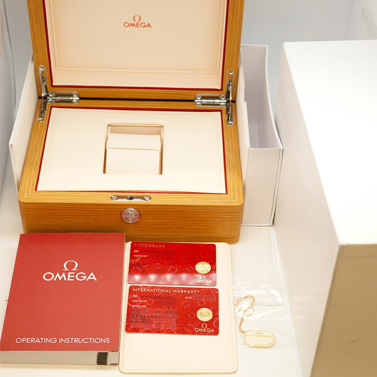 Omega Wristwatch - 9