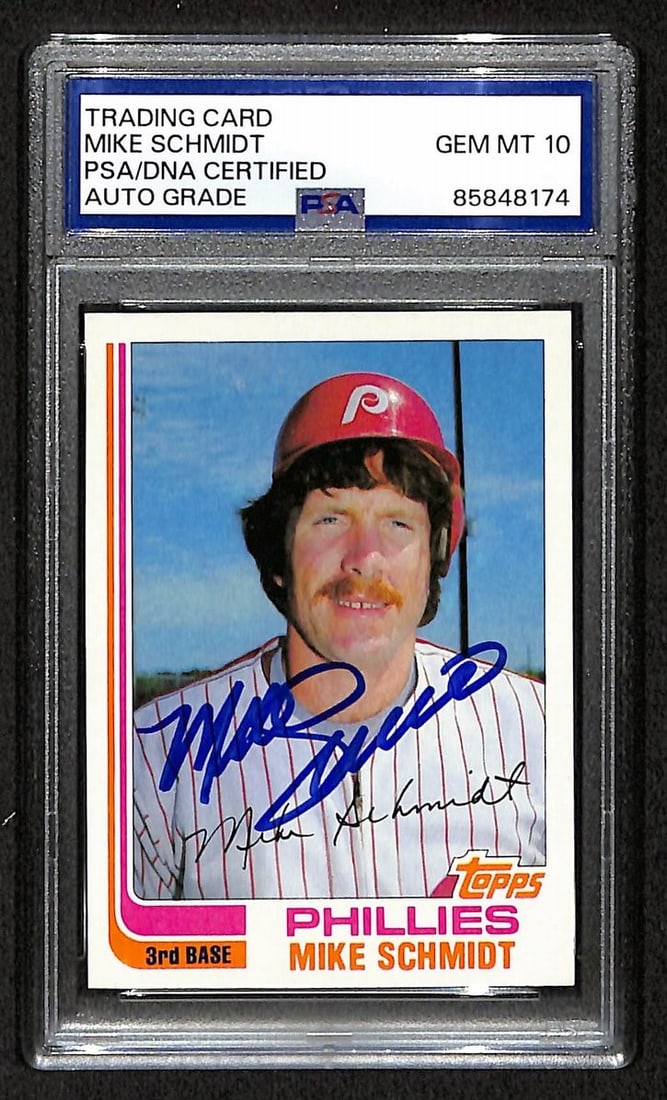 HOF Signed Phillies PSA DNA Auto GEM Card 10 Topps 1982 Mike Schmidt #100 (1 of 2)