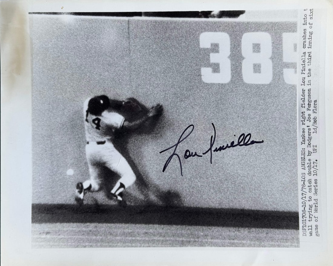 Lou Piniella Autographed 8x10 Baseball Photo (1 of 2)