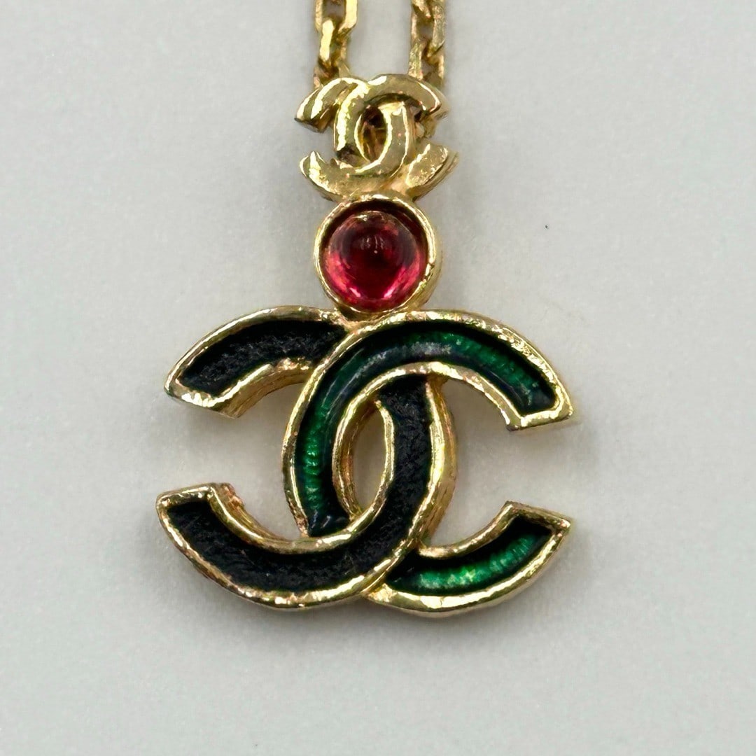 Vintage CHANEL 316 Coco Mark CC Gripoix Pendant Chain Necklace Gold tone (1 of 6)
