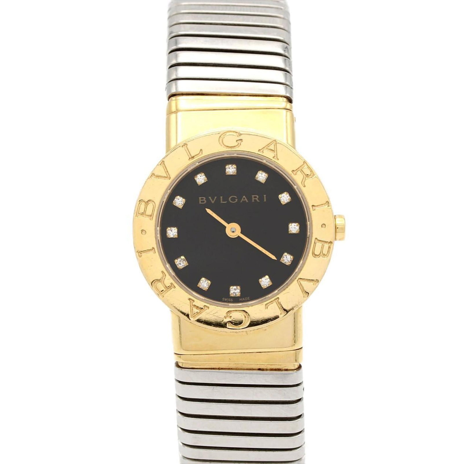 Bvlgari Wristwatch: Bvlgari Wristwatch Yellow gold and stainless steel, the Bvlgari wristwatch boasts a sleek black dial against its 26mm case. Traces of usage are visible, with scratches and dirt present, but overall in