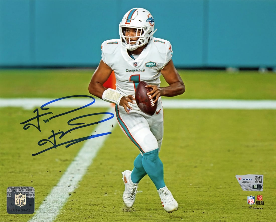 Tua Tagovailoa Autographed 8x10 Photo (Fanatics): Tua Tagovailoa Autographed 8x10 Photo (Fanatics) Item Specifics: Brand: Fanatics Tua Tagovailoa Autographed 8x10 Photo.Photo is signed in blue sharpie across the front of the photo Authenticity is