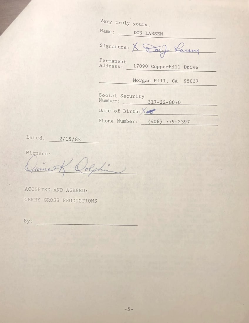 Larsen Don Autographed JSA Contract (1 of 2)