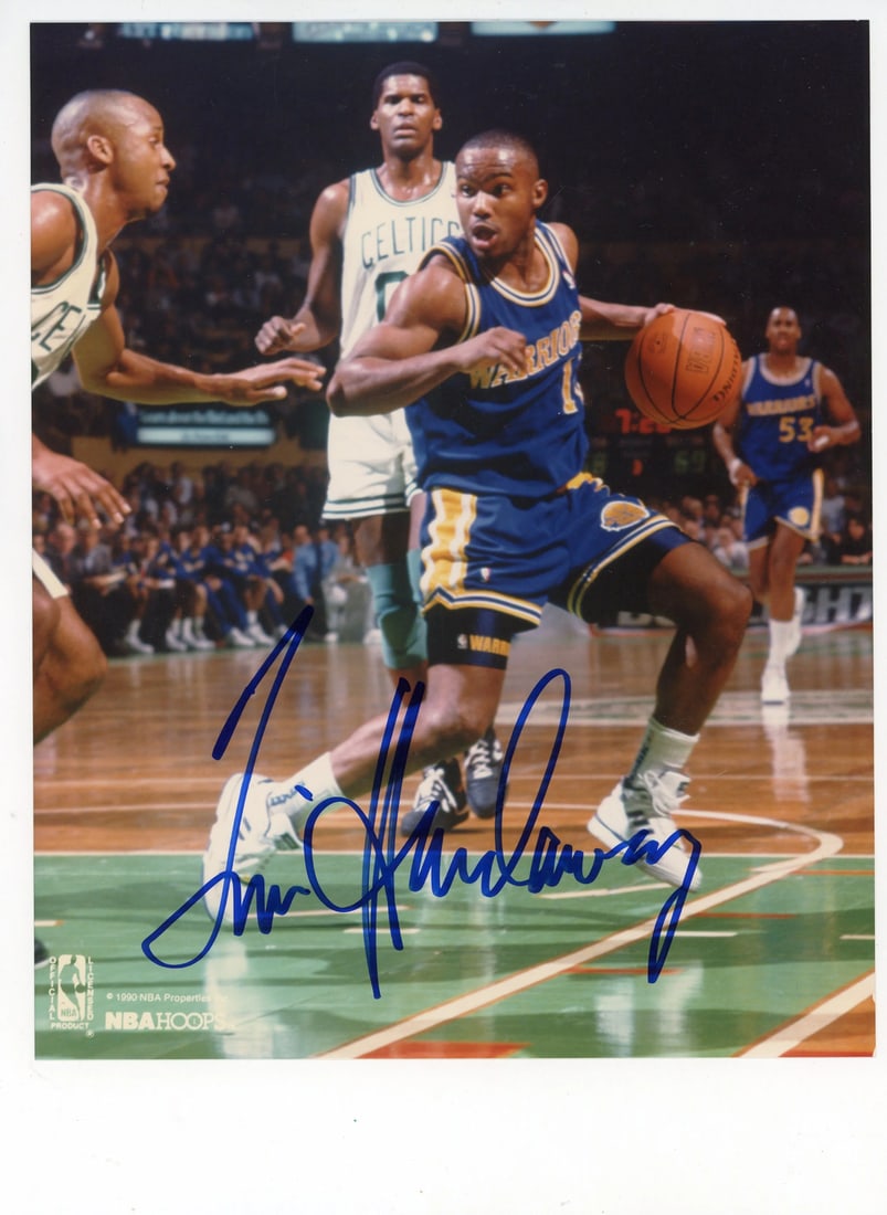 Hardaway Tim Autographed 8x10 Photo: Hardaway Tim Autographed 8x10 Photo Signed in blue sharpie across the picture, this 8x10 photo bears the mark of NBA legend Tim Hardaway. The item features a clear and visible signature that adds to