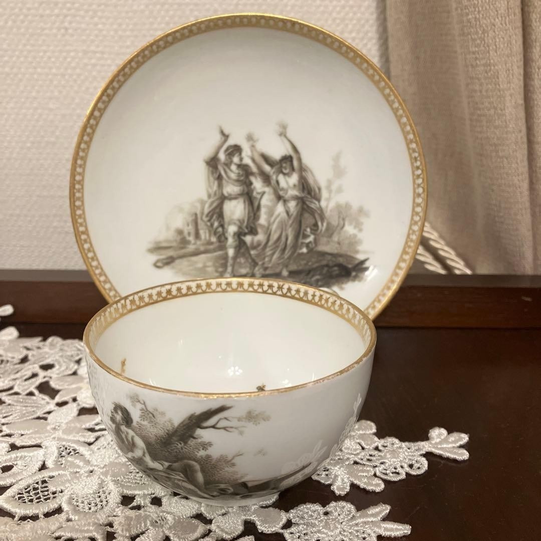 Meissen Apollo Cup Saucer Mythology Grisaille 1774 Antique: Meissen Apollo Cup Saucer Mythology Grisaille 1774 Antique Item Specifics: Origin: NA Number Of Items In Set: NA Shape: NA Signed By: NA Occasion: NA Keeps Cold For: NA Vintage: NA Keeps Hot For: NA
