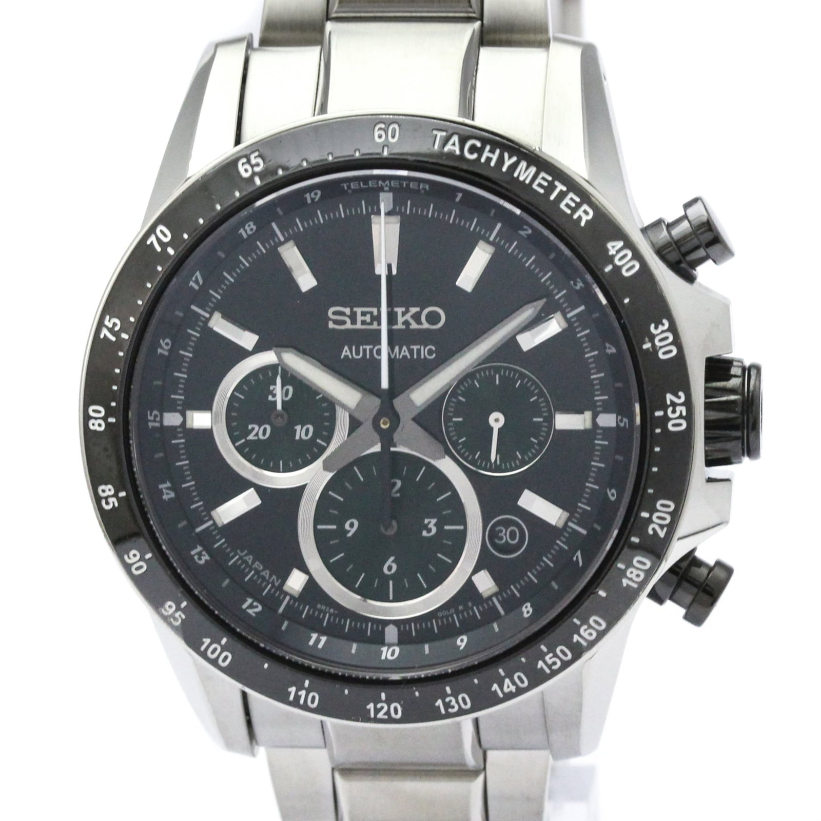 Seiko Wristwatch: Seiko Wristwatch Stainless steel case and band provide durability, while the black dial offers a sleek look. This Seiko wristwatch features a sporty style with a 43mm diameter, suitable for everyday w