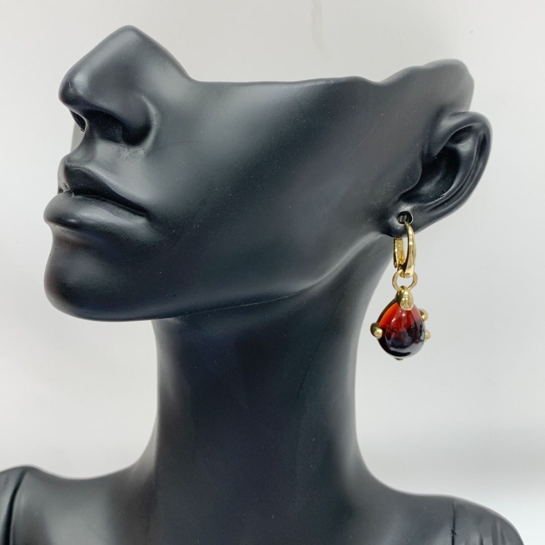 Yellow gold dangle earring garnet pierced single 18k drop 8.9g (1 of 6)
