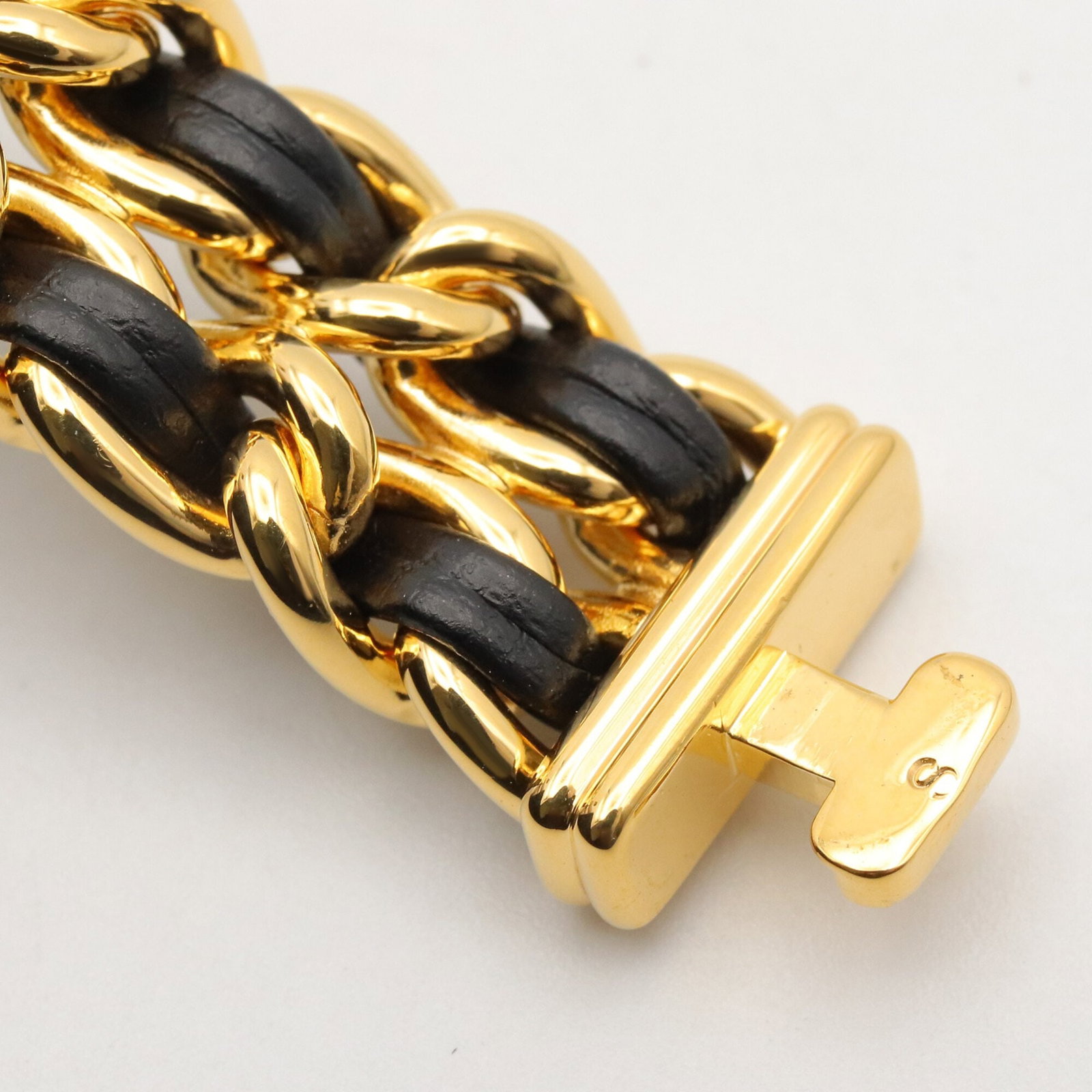 Chanel Wristwatch - 12