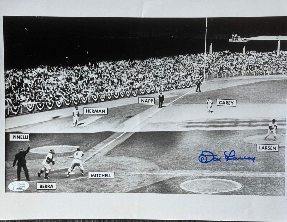 Don Larsen Autographed Yankees 11x14 Baseball Photo (JSA) (1 of 1)