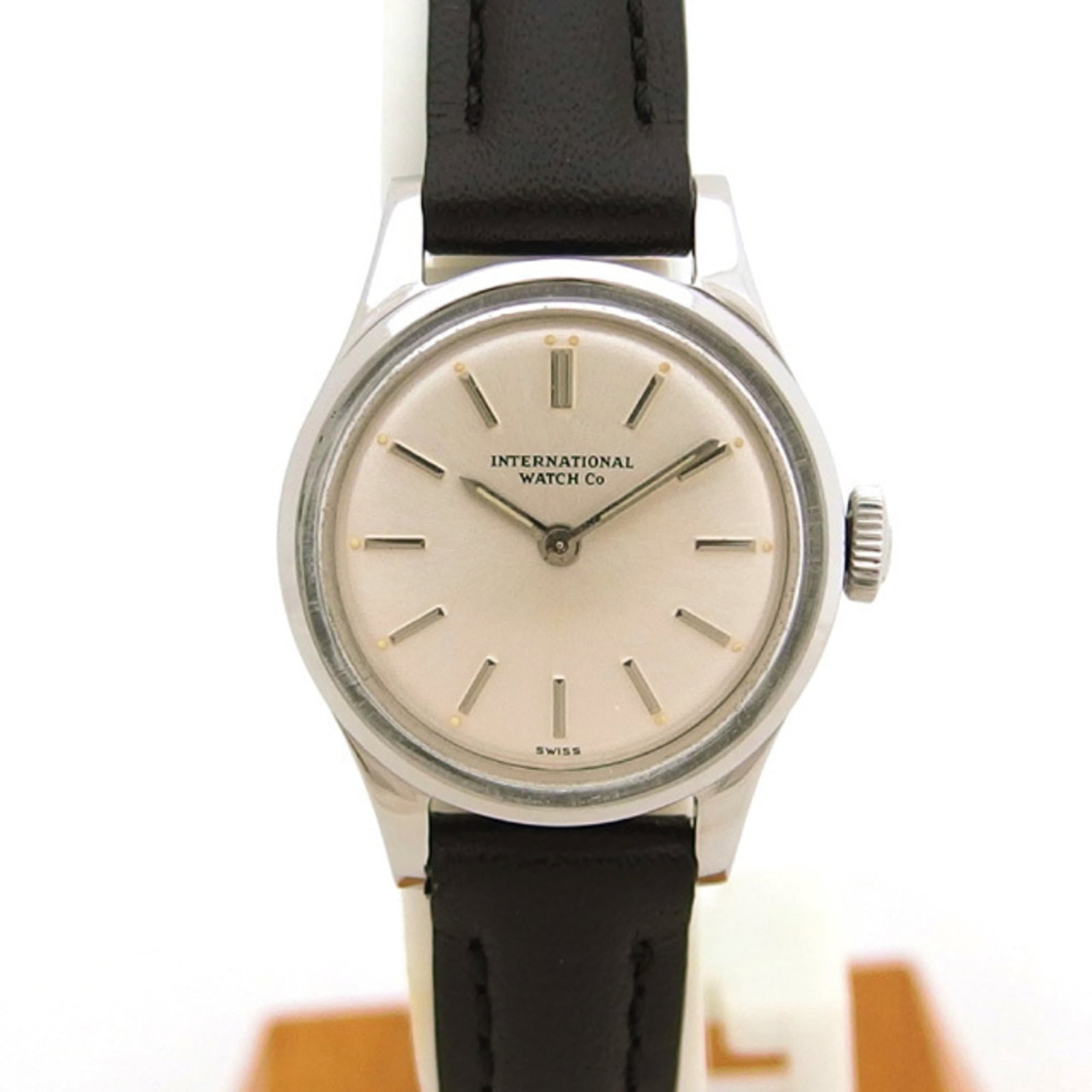Iwc Round Case Ladies Watch Hand-Wound 20191112 (1 of 8)