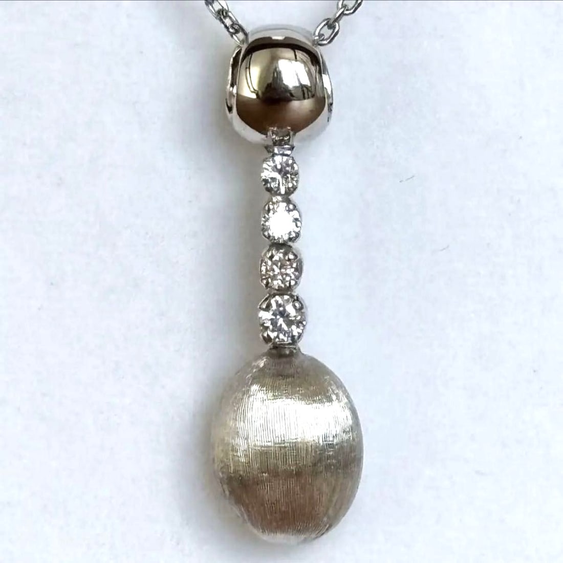Nanis Italy Diamond 0.14ct 18k White Gold Drop Swing Pendant Top Charm Designer: Nanis Italy Diamond 0.14ct 18k White Gold Drop Swing Pendant Top Charm Designer Item Specifics: Occasion: Anniversary Birthday Christmas Engagement Mother"s Day Valentine"s Day Wedding Signed: Yes Col