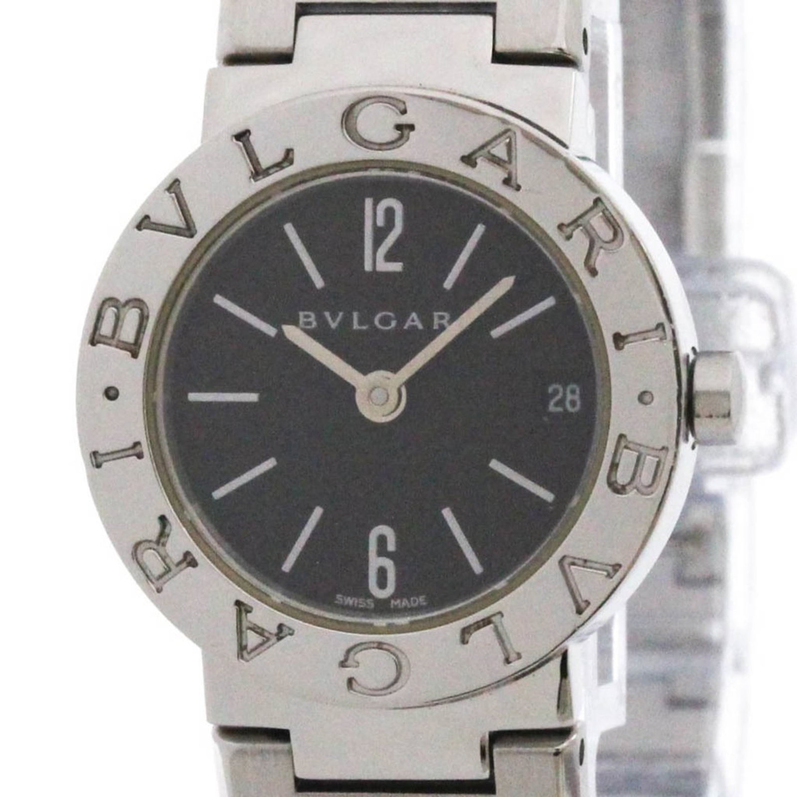 Bvlgari Wristwatch: Bvlgari Wristwatch Stainless steel case and band, paired with a sleek black dial, make for a sophisticated timepiece. This Bvlgari wristwatch boasts a classic dress/formal style that's perfect for mak