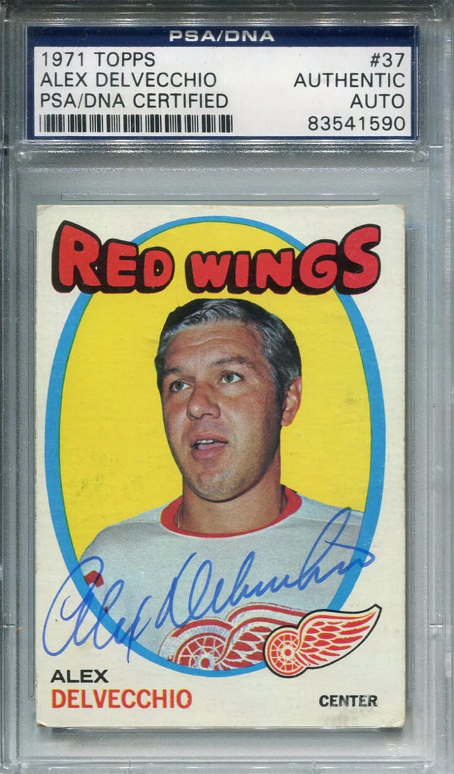 Alex Delvecchio Autographed 1971 Topps Card (PSA) (1 of 1)