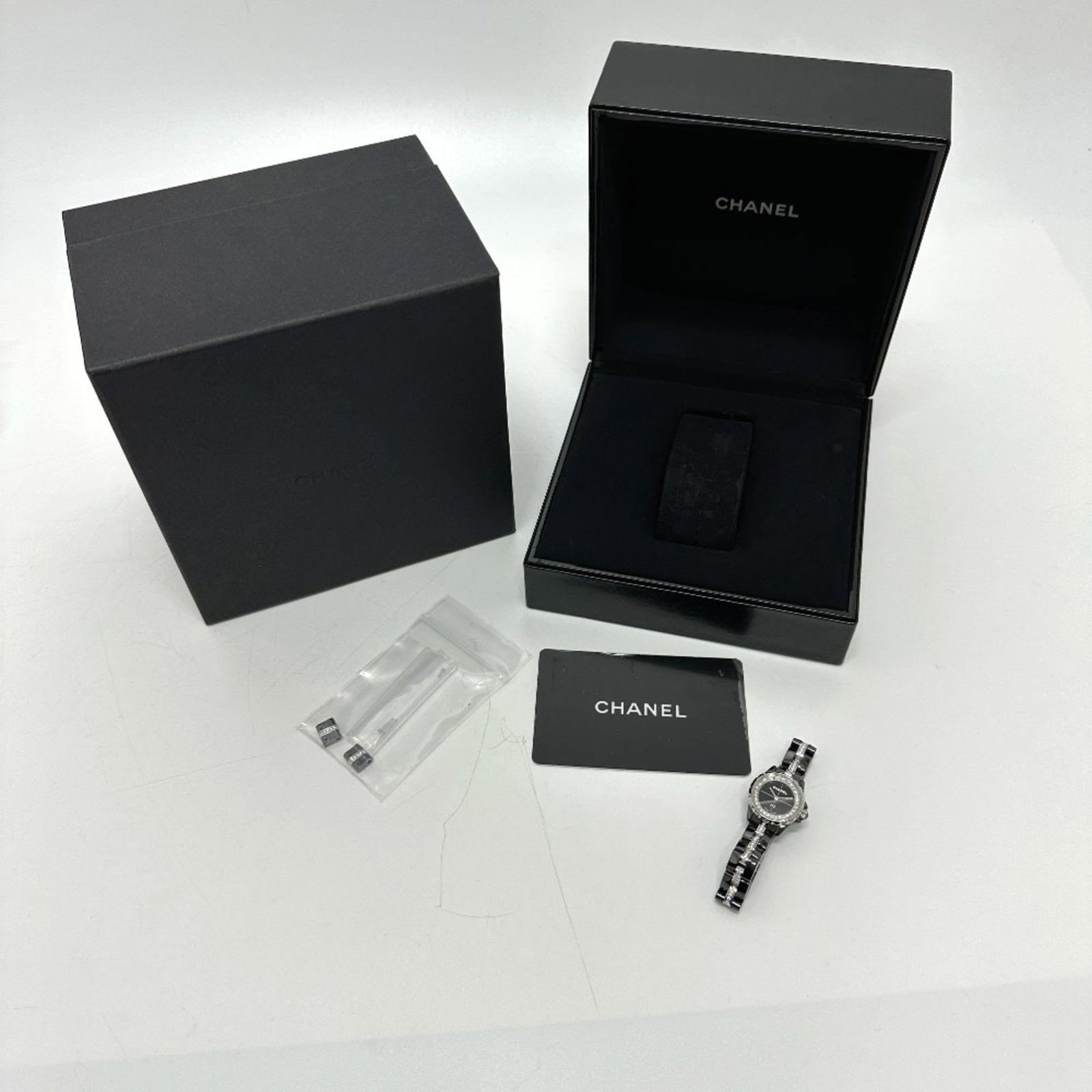 Chanel Wristwatch - 11