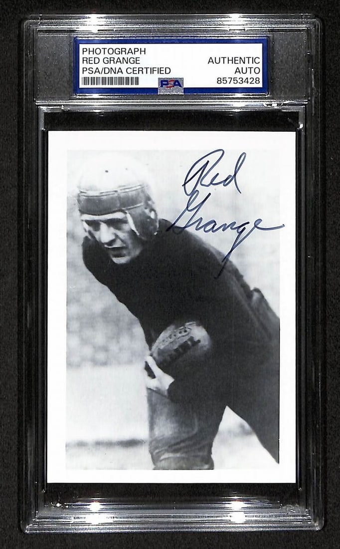 Red Grange Signed/ Autographed 3.5x5 Photo Postcard HOF Bears PSA/ DNA BA205970: Red Grange Signed/ Autographed 3.5x5 Photo Postcard HOF Bears PSA/ DNA BA205970 Signed by the legendary Red Grange, this 3.5x5 photo postcard showcases the iconic football player in action. The item h